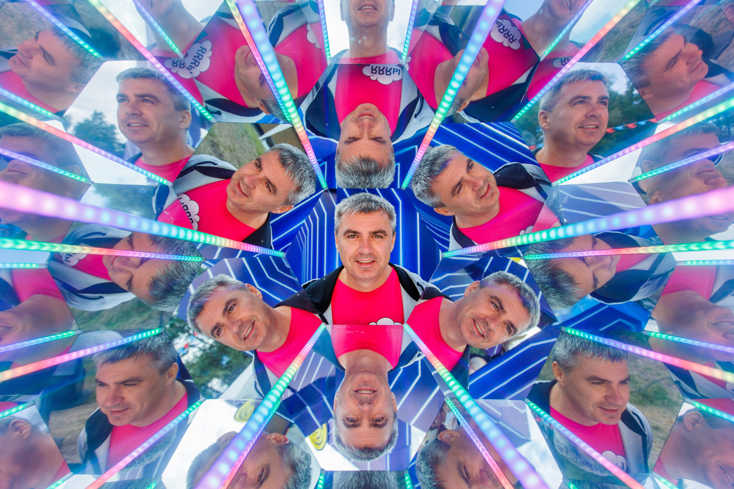 NIX (04.09.2021). Аренды интерактивных фотозон в Харькове