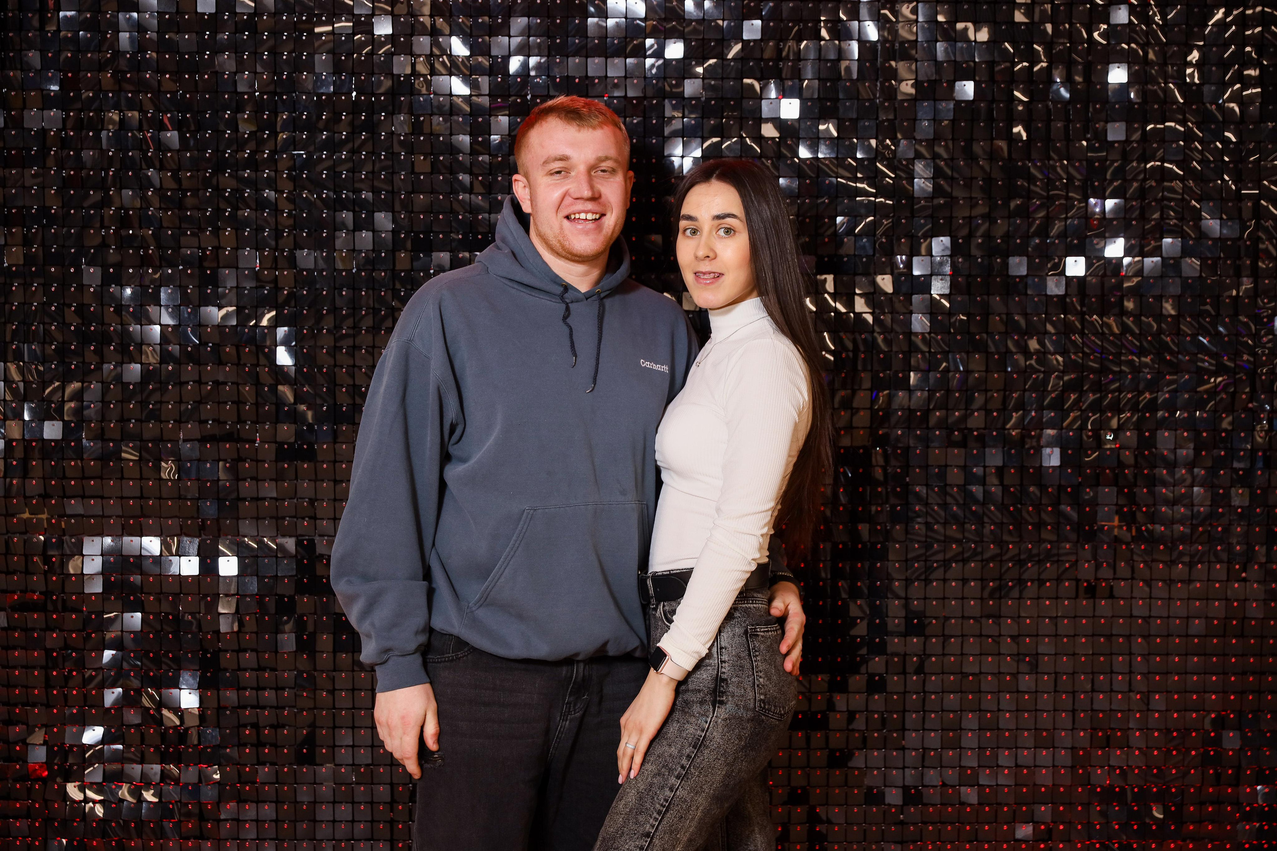 Фотомозаїка на 580 фото для ТРЦ Караван. Аренды интерактивных фотозон в Харькове