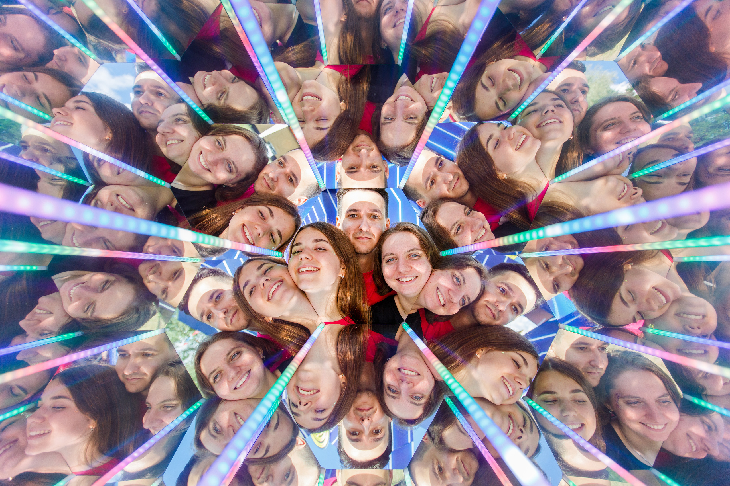 NIX (04.09.2021). Аренды интерактивных фотозон в Харькове