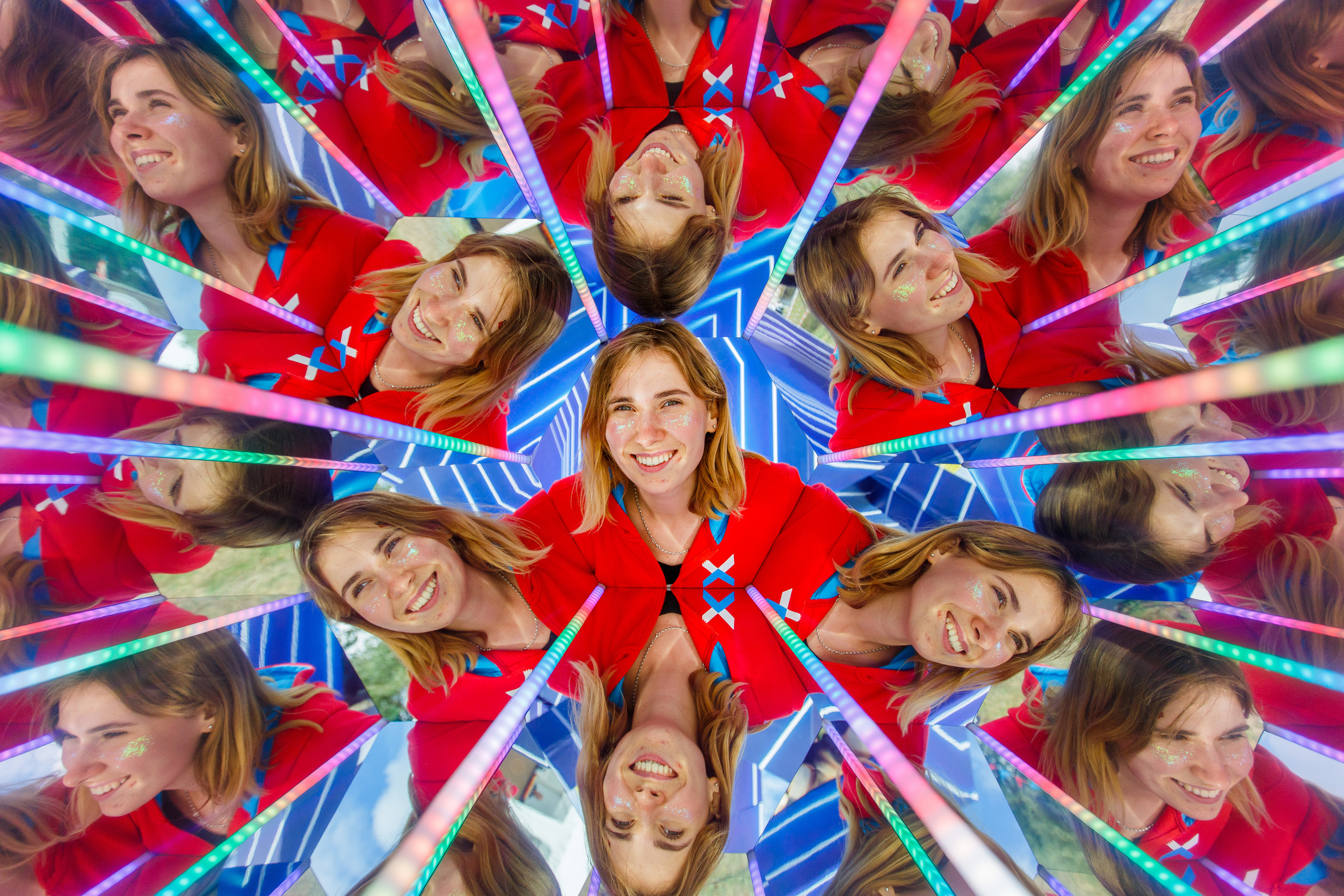 NIX (04.09.2021). Аренды интерактивных фотозон в Харькове