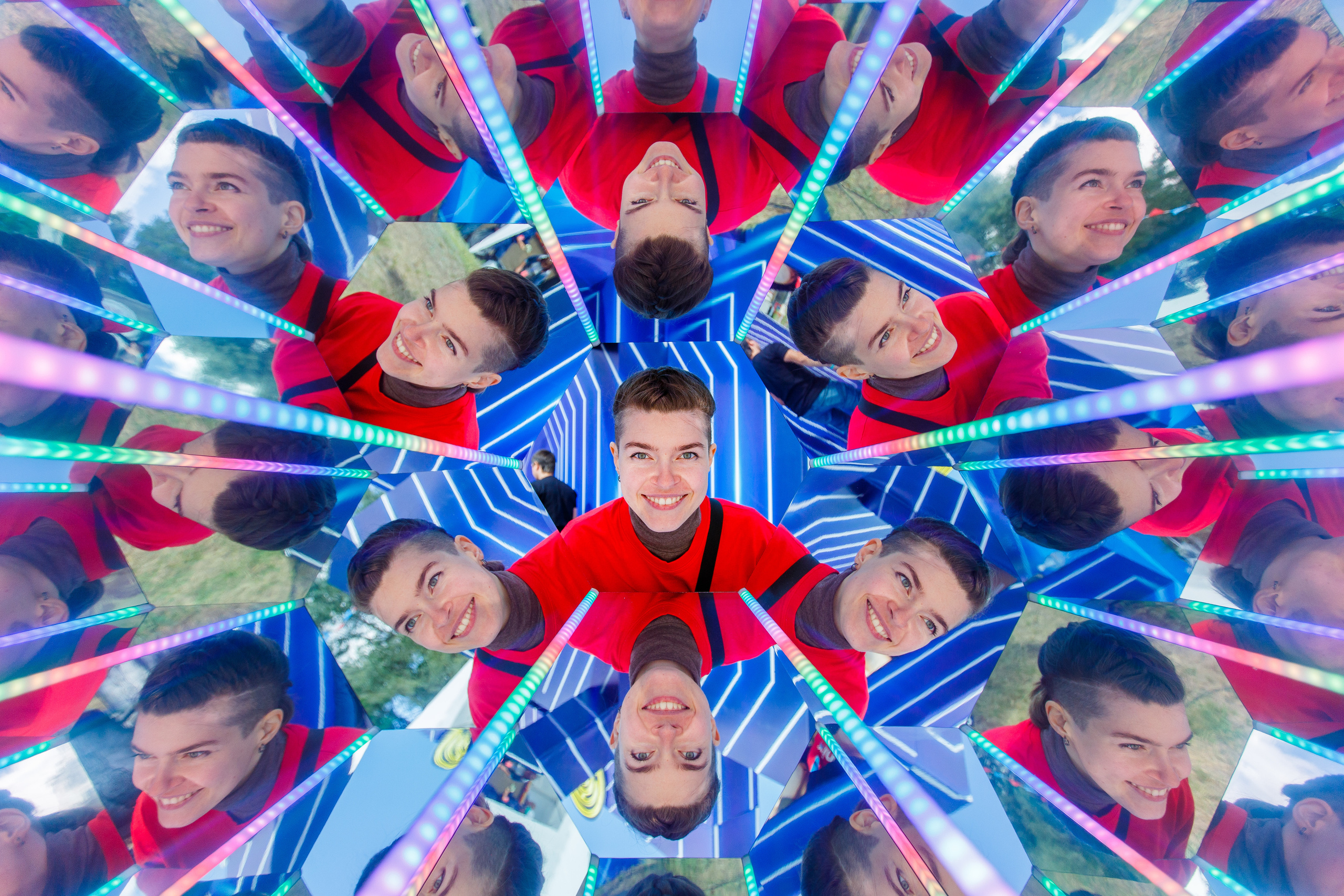 NIX (04.09.2021). Аренды интерактивных фотозон в Харькове