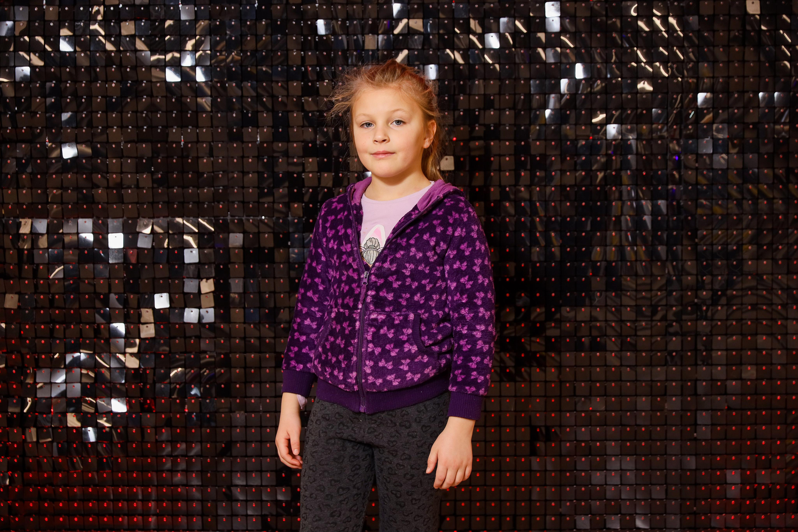 Фотомозаїка на 580 фото для ТРЦ Караван. Аренды интерактивных фотозон в Харькове