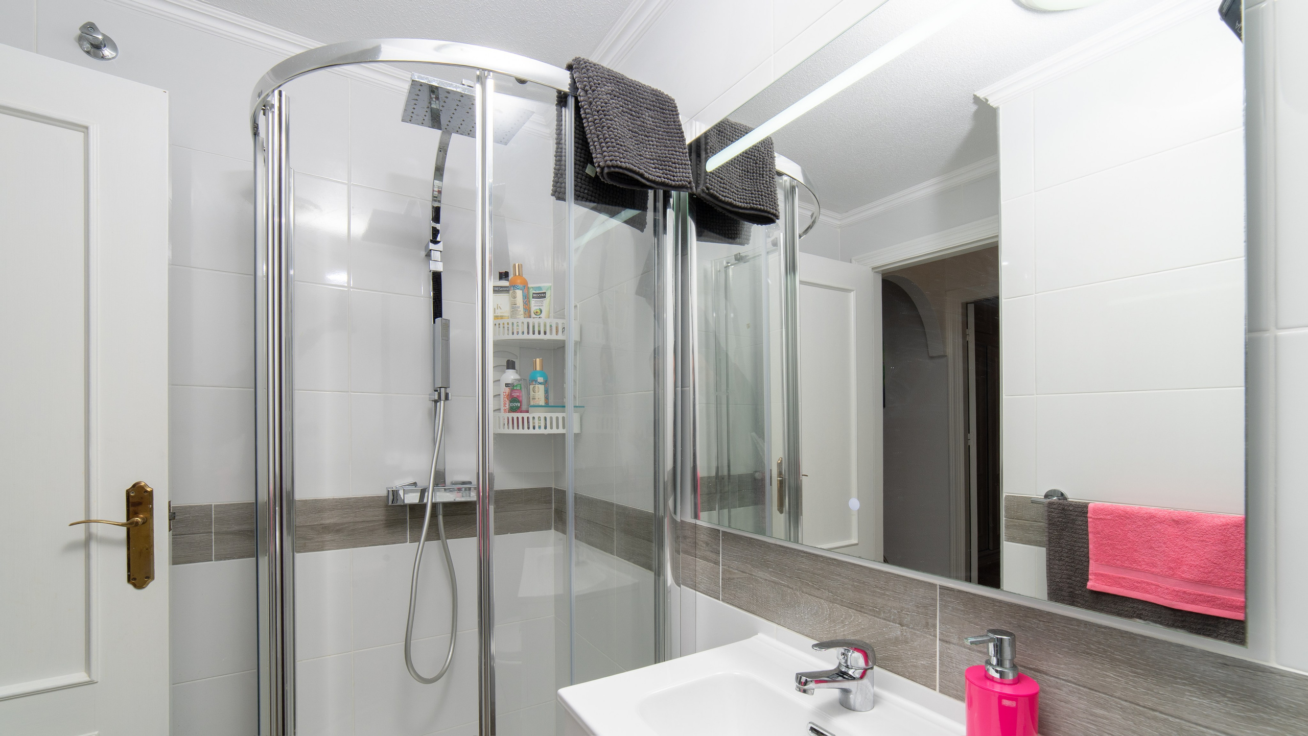 Фото для Airbnb и Booking – профессиональный фотограф