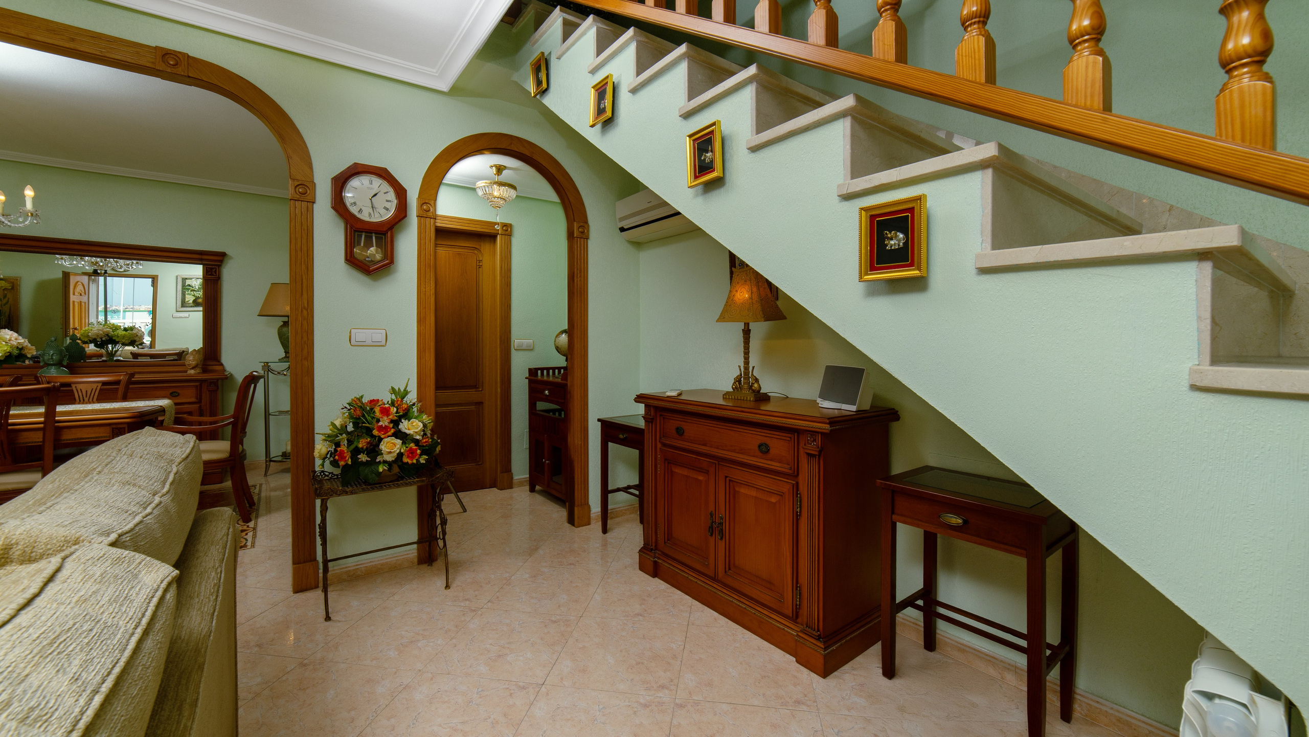 Luxury villa with pool in Alicante – real estate photography service