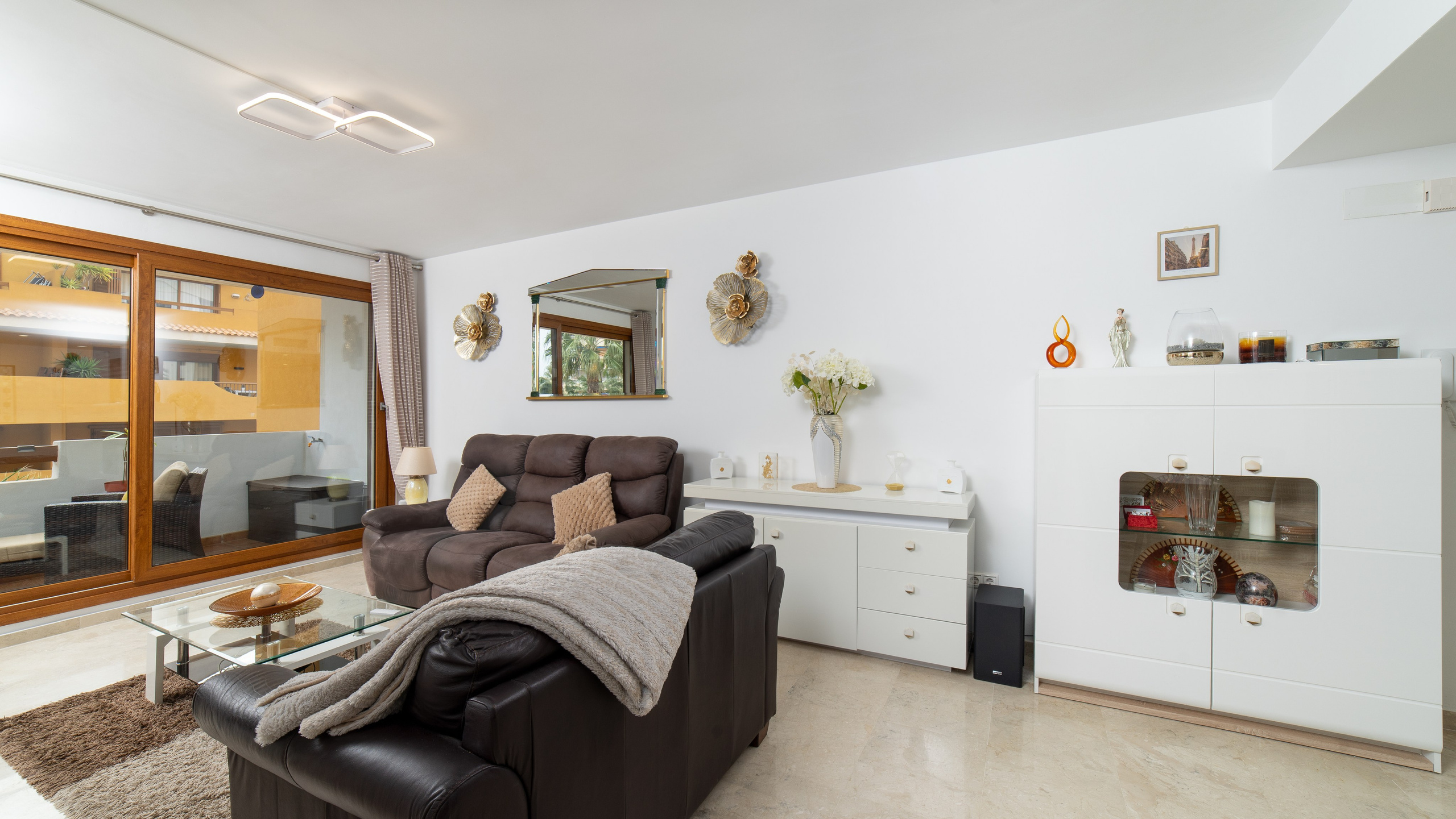 Luxury villa with pool in Alicante – real estate photography service