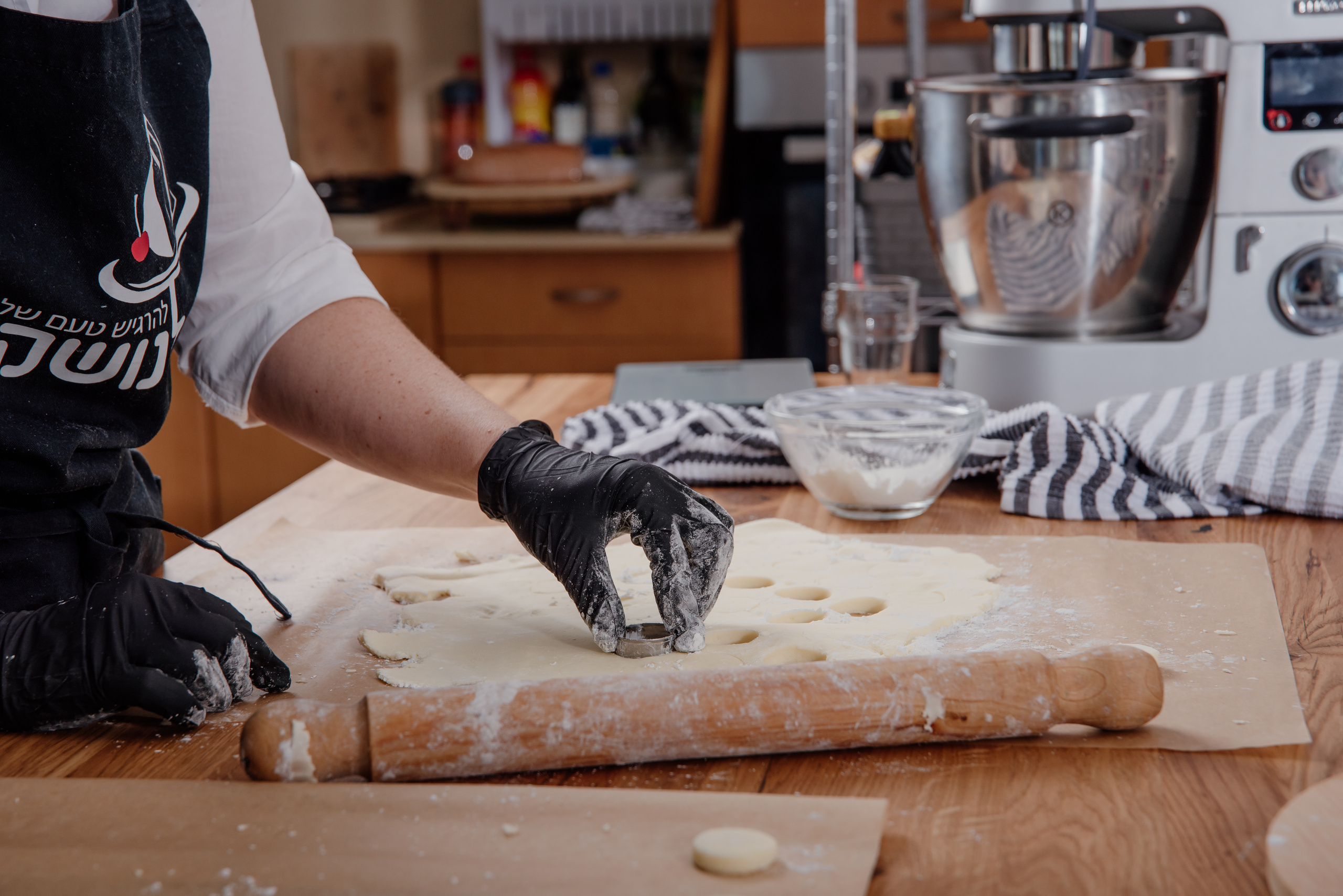 Shooting for a profile confectioner. Photographer in Israel Luba Ternavskaya