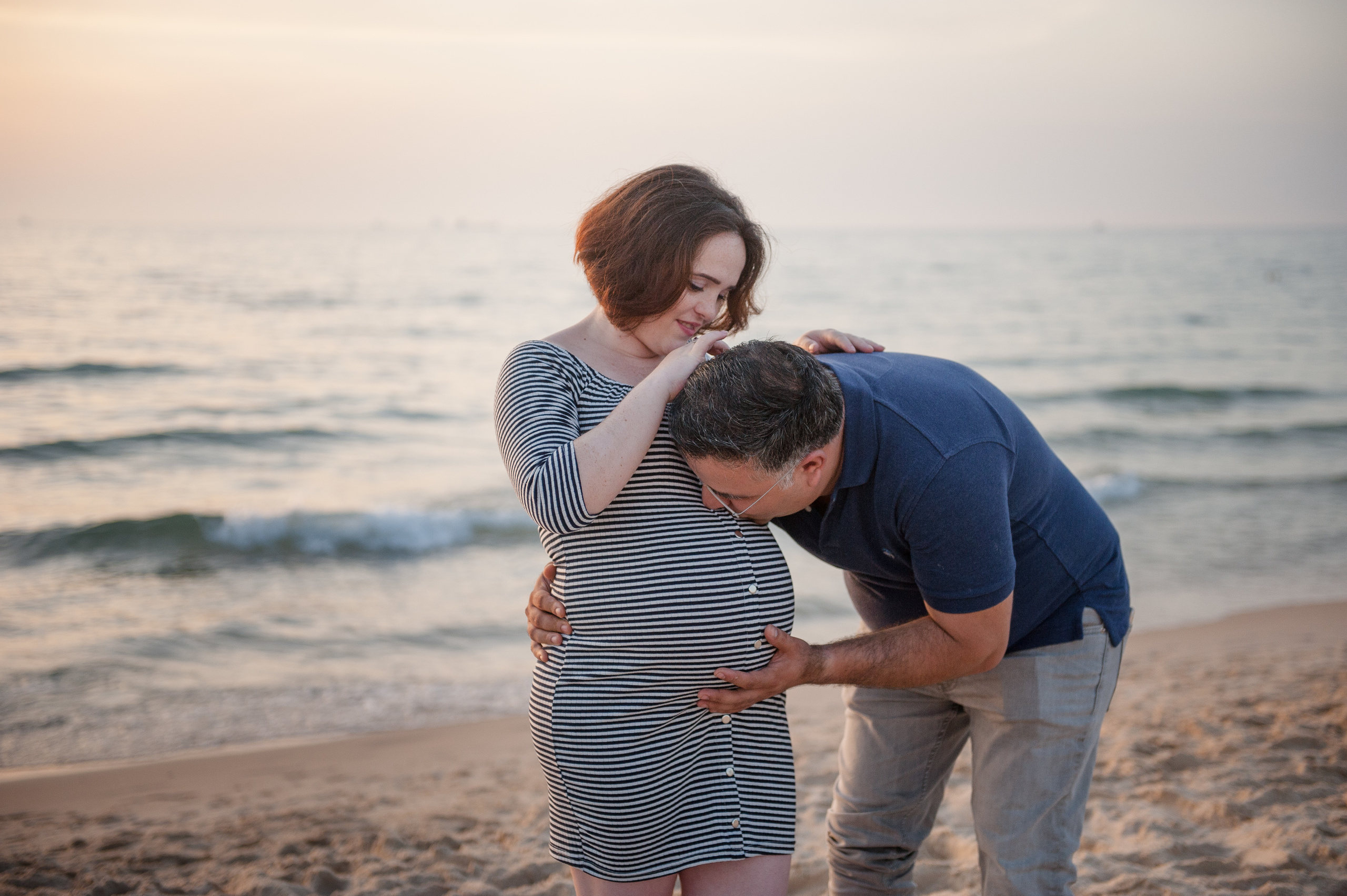 Outdoor maternity photoshoot. Photographer in Israel Luba Ternavskaya