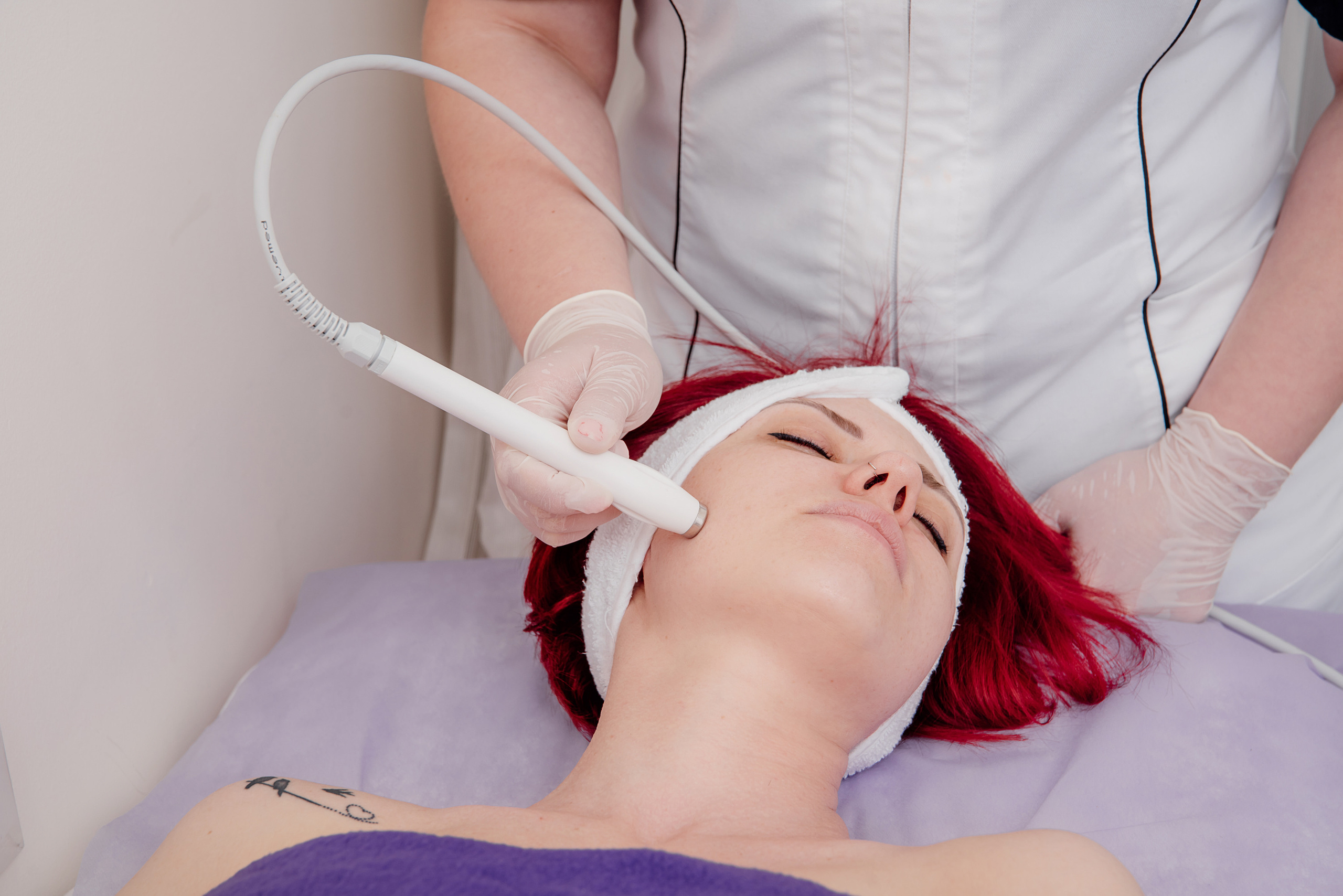 Shooting for the depilation master. Photographer in Israel Luba Ternavskaya