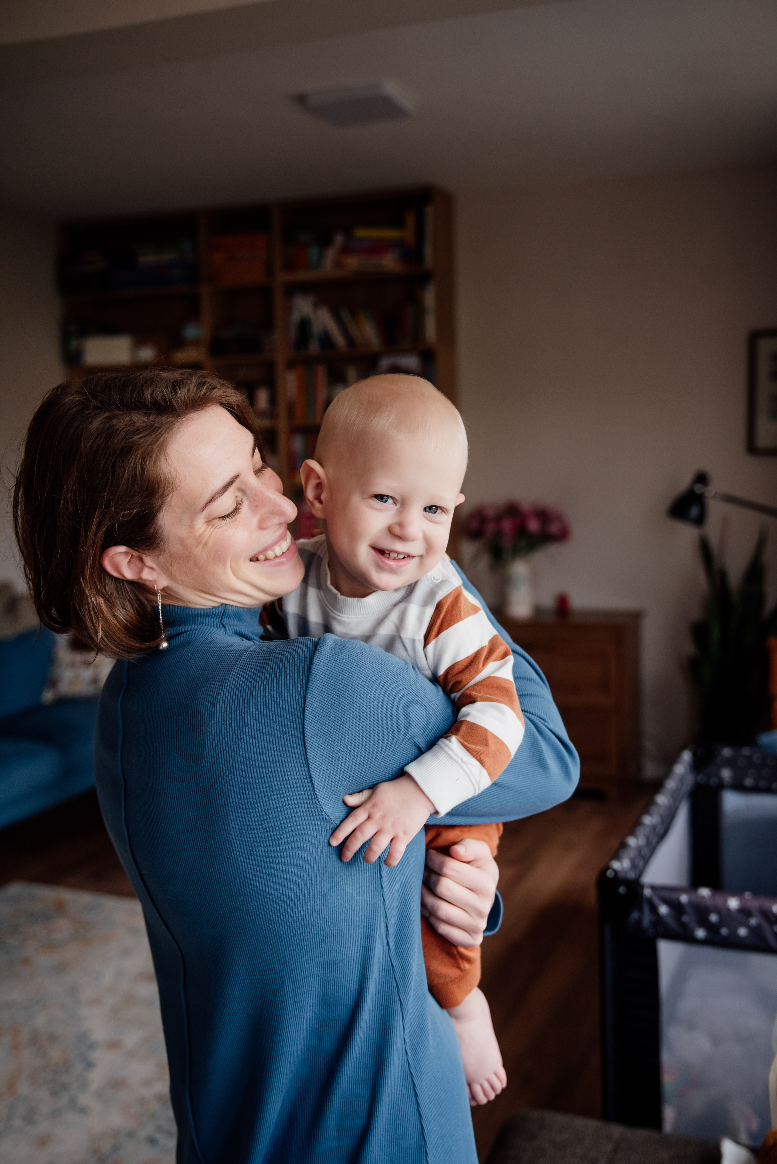 Family home photoshoot. צלמת ירושלים תל אביב ישראל
