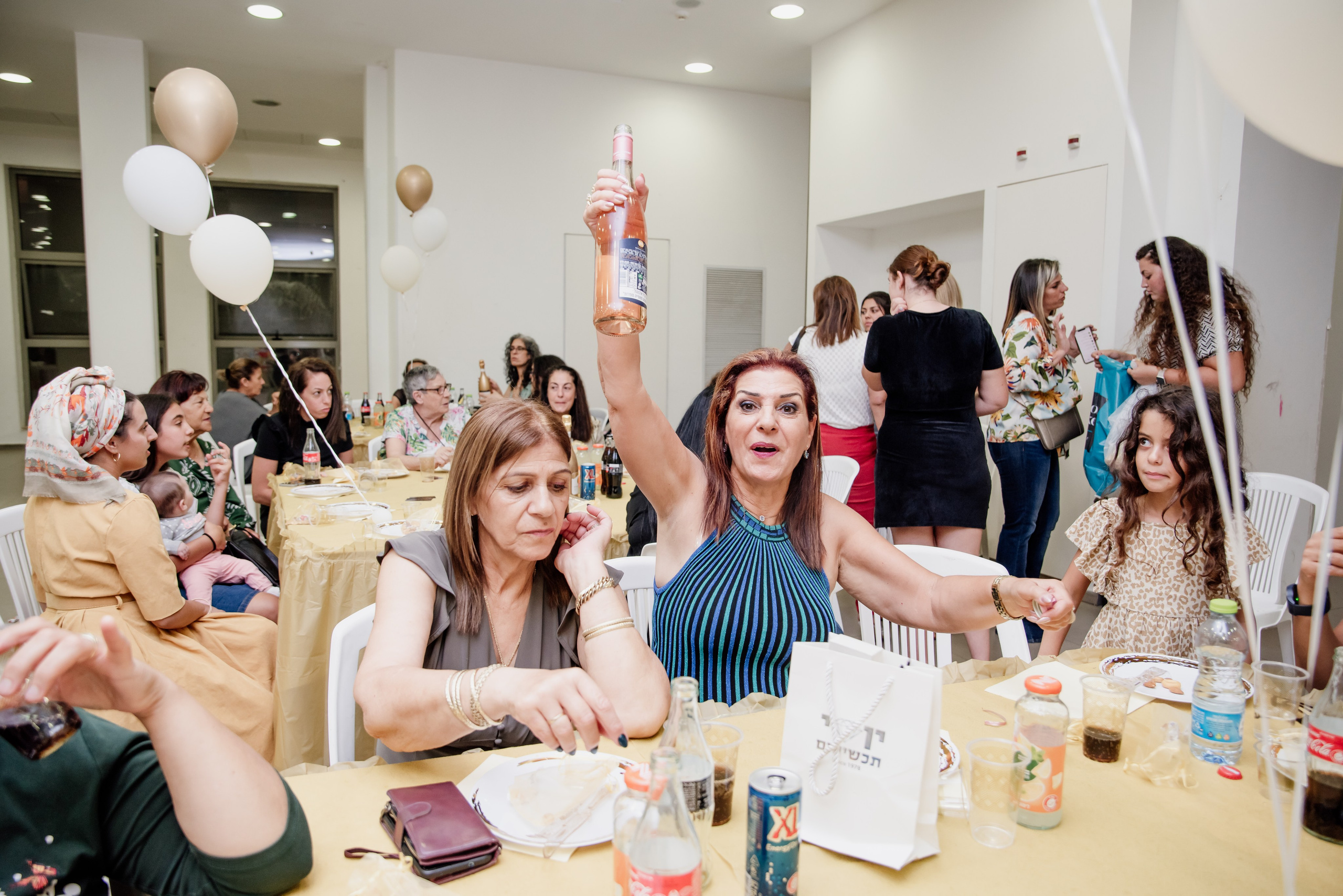 הפרשת חלה. צלמת ירושלים תל אביב ישראל