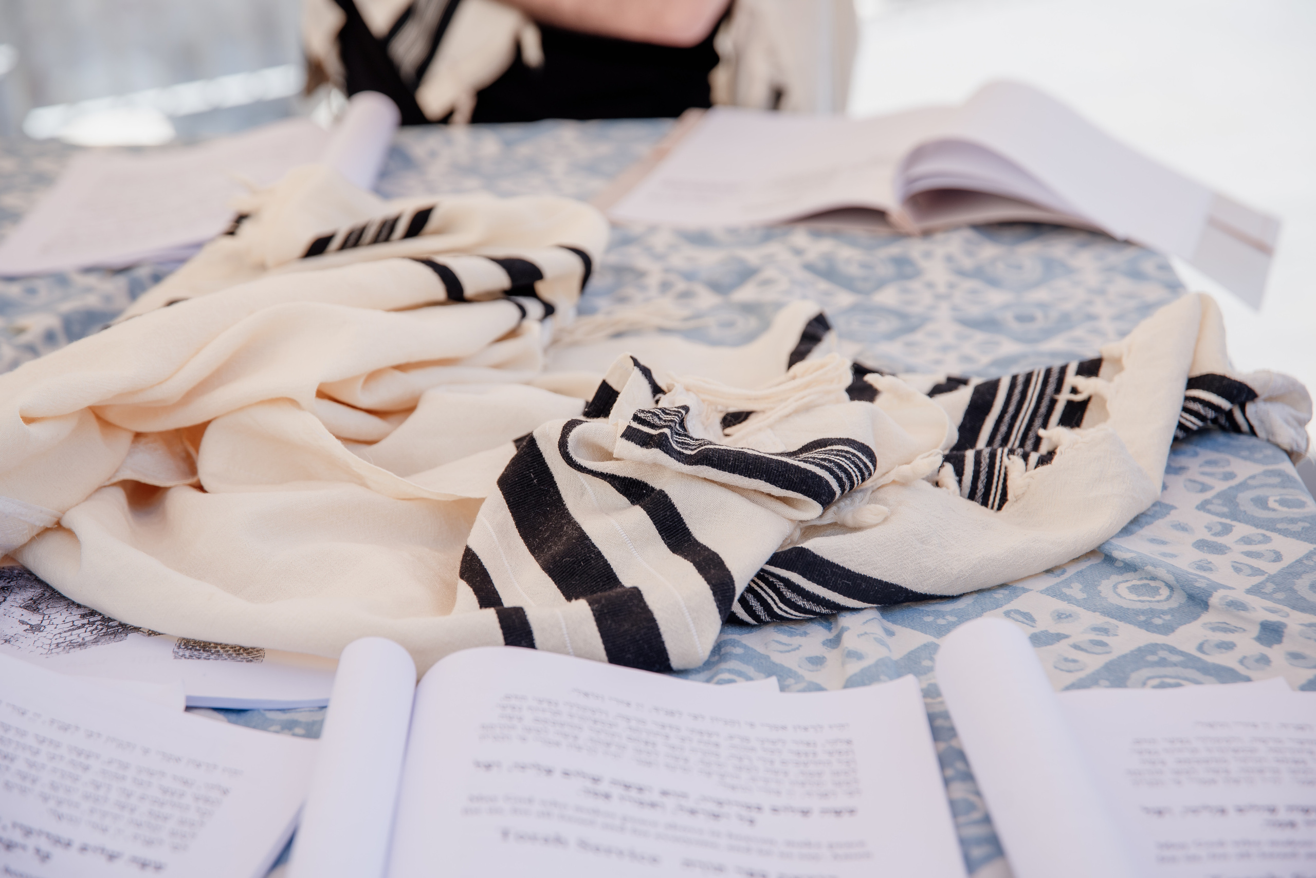 Bat Mizva Western Wall. Photographer in Israel Luba Ternavskaya