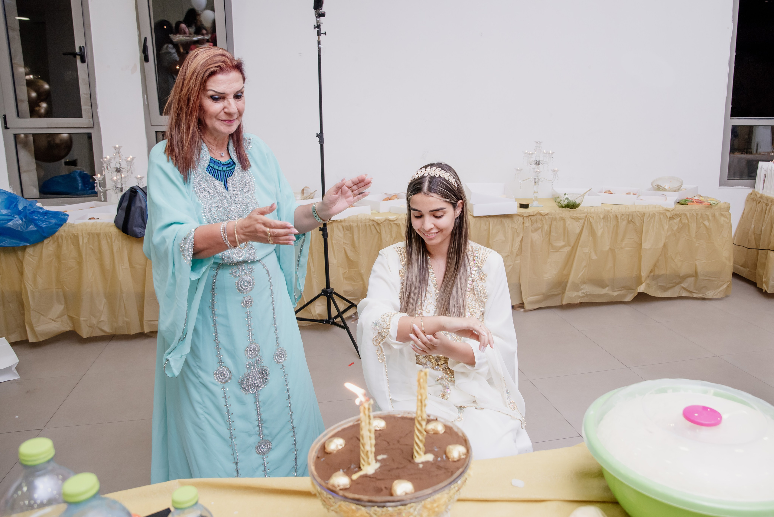 הפרשת חלה. צלמת ירושלים תל אביב ישראל