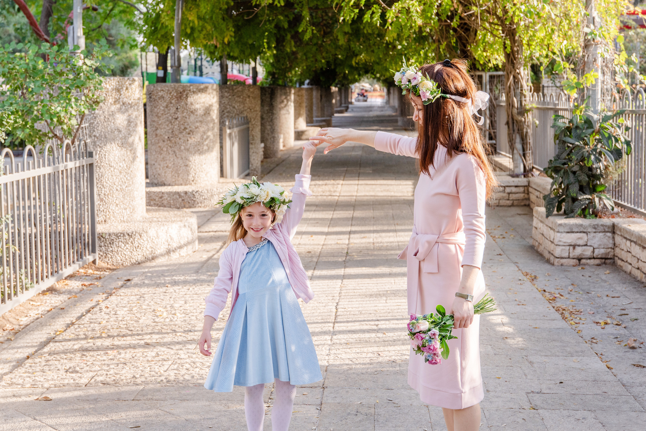 Malka & Esty. Photographer in Israel Luba Ternavskaya