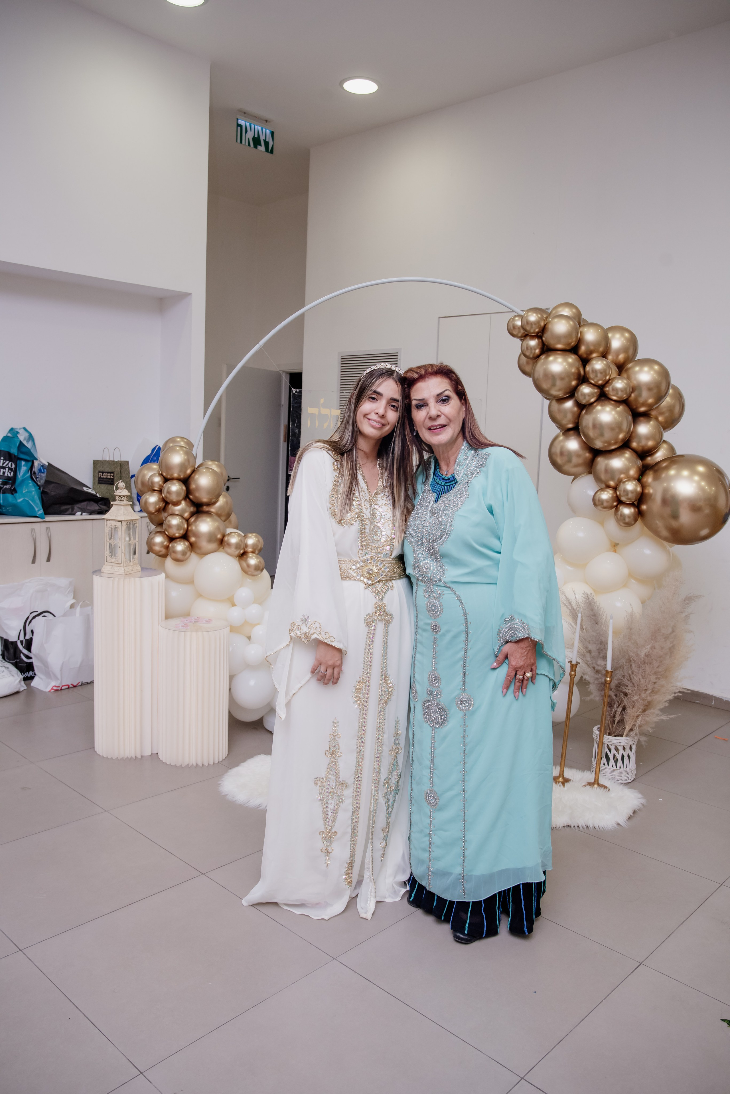 הפרשת חלה. צלמת ירושלים תל אביב ישראל