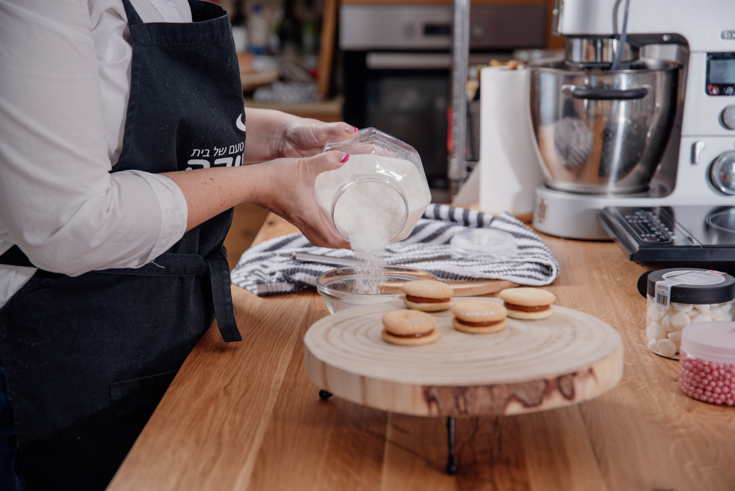 Shooting for a profile confectioner. Photographer in Israel Luba Ternavskaya