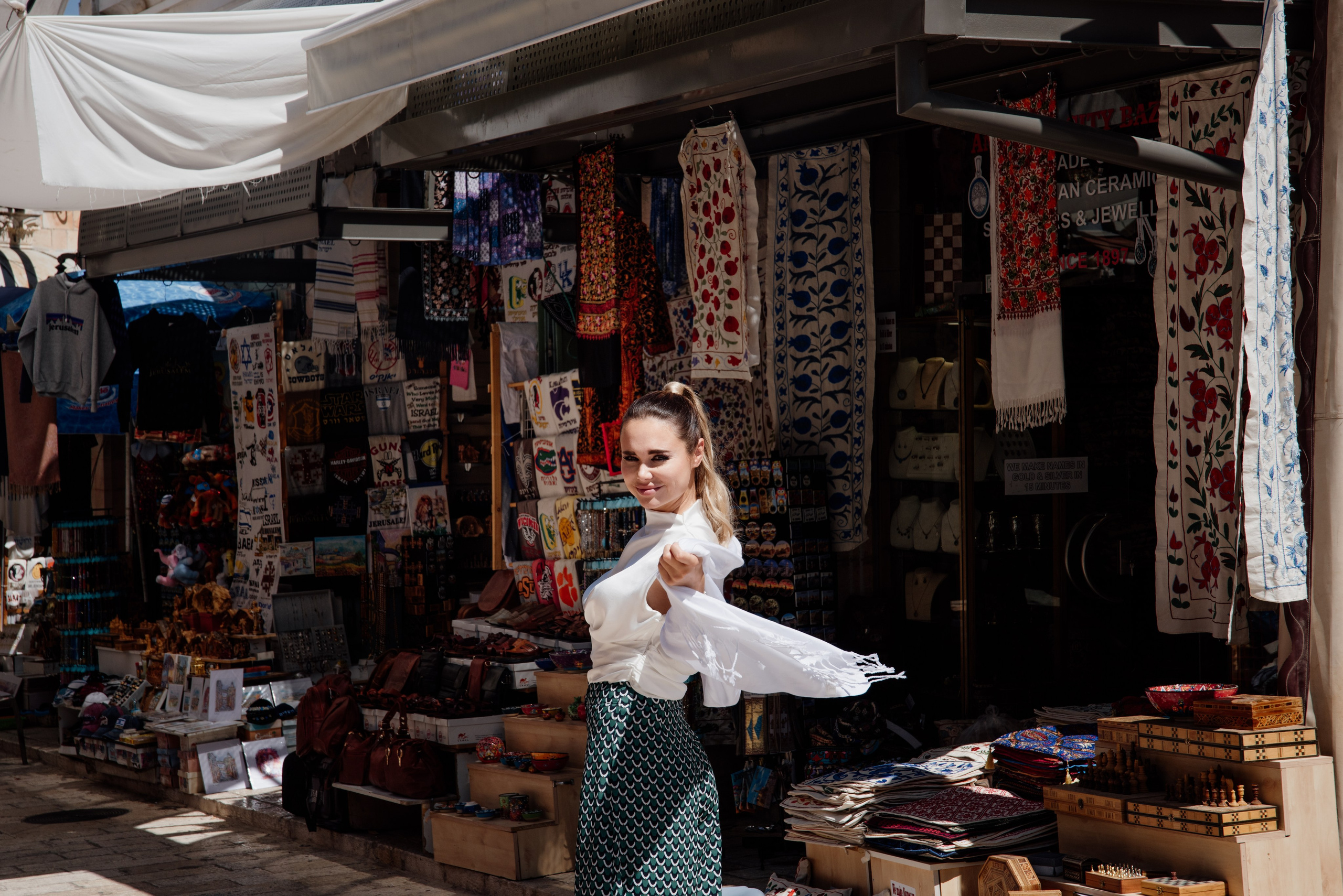 Vera photo walk Jerusalem. צלמת ירושלים תל אביב ישראל