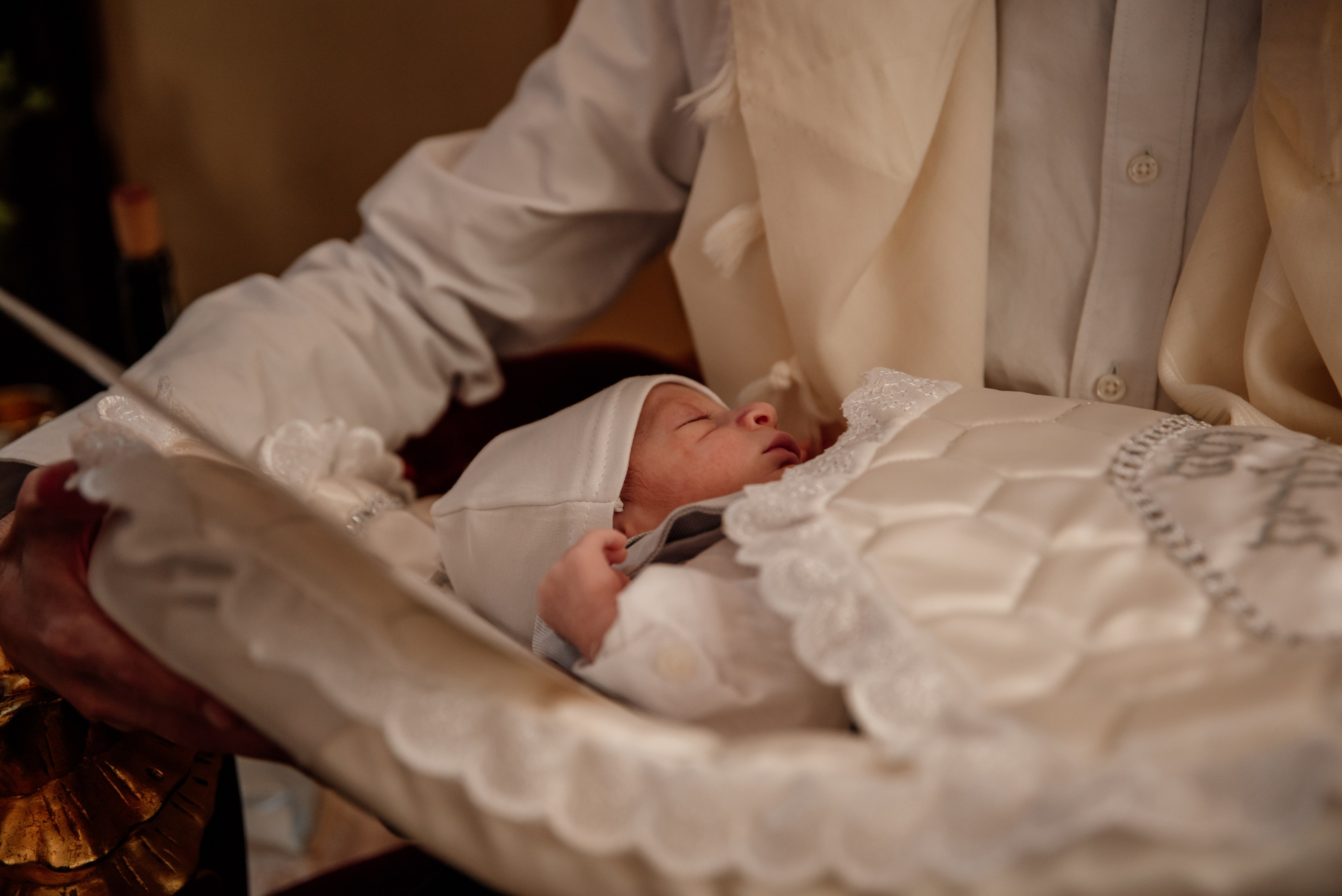 ברית מילה. צלמת ירושלים תל אביב ישראל