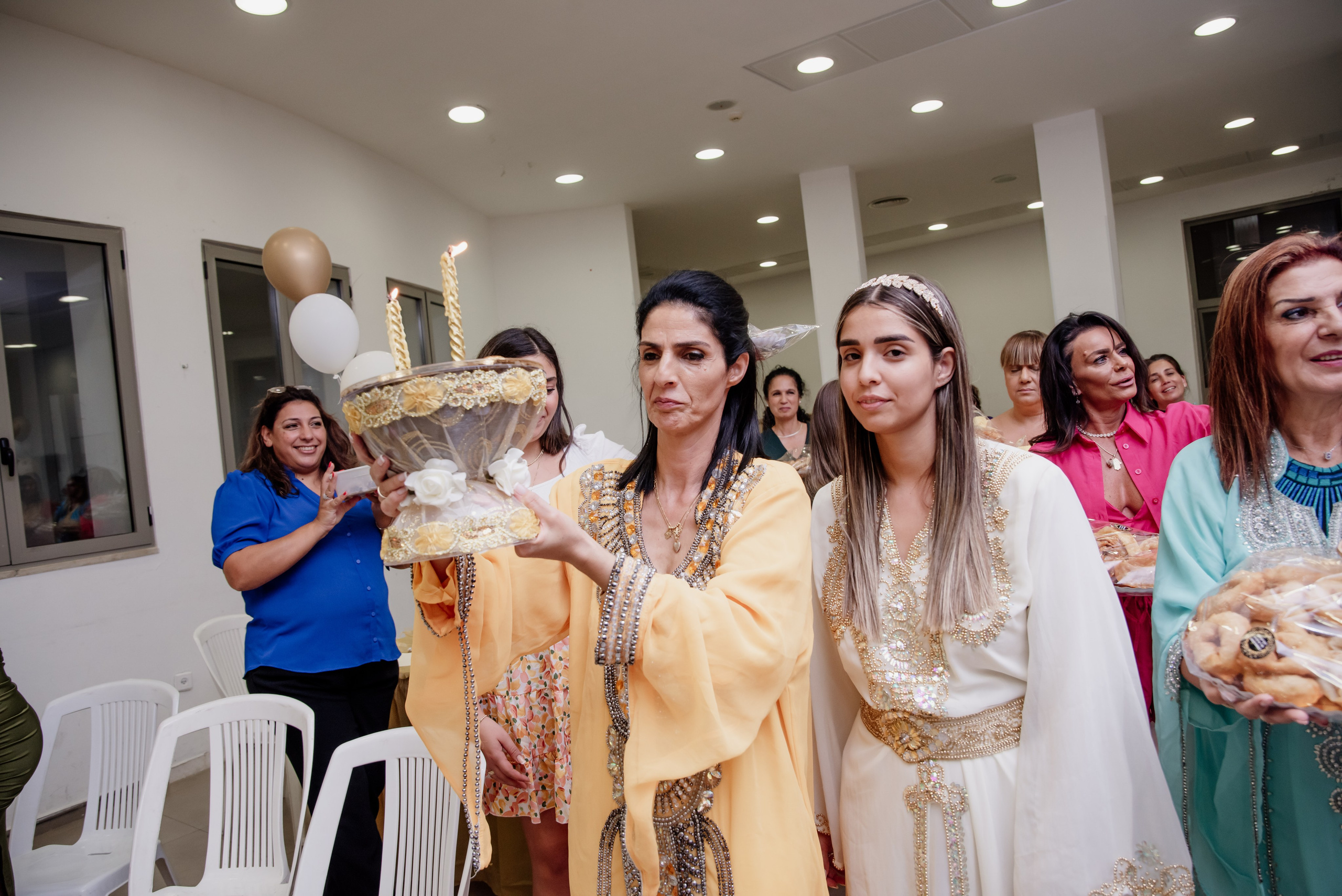 הפרשת חלה. צלמת ירושלים תל אביב ישראל