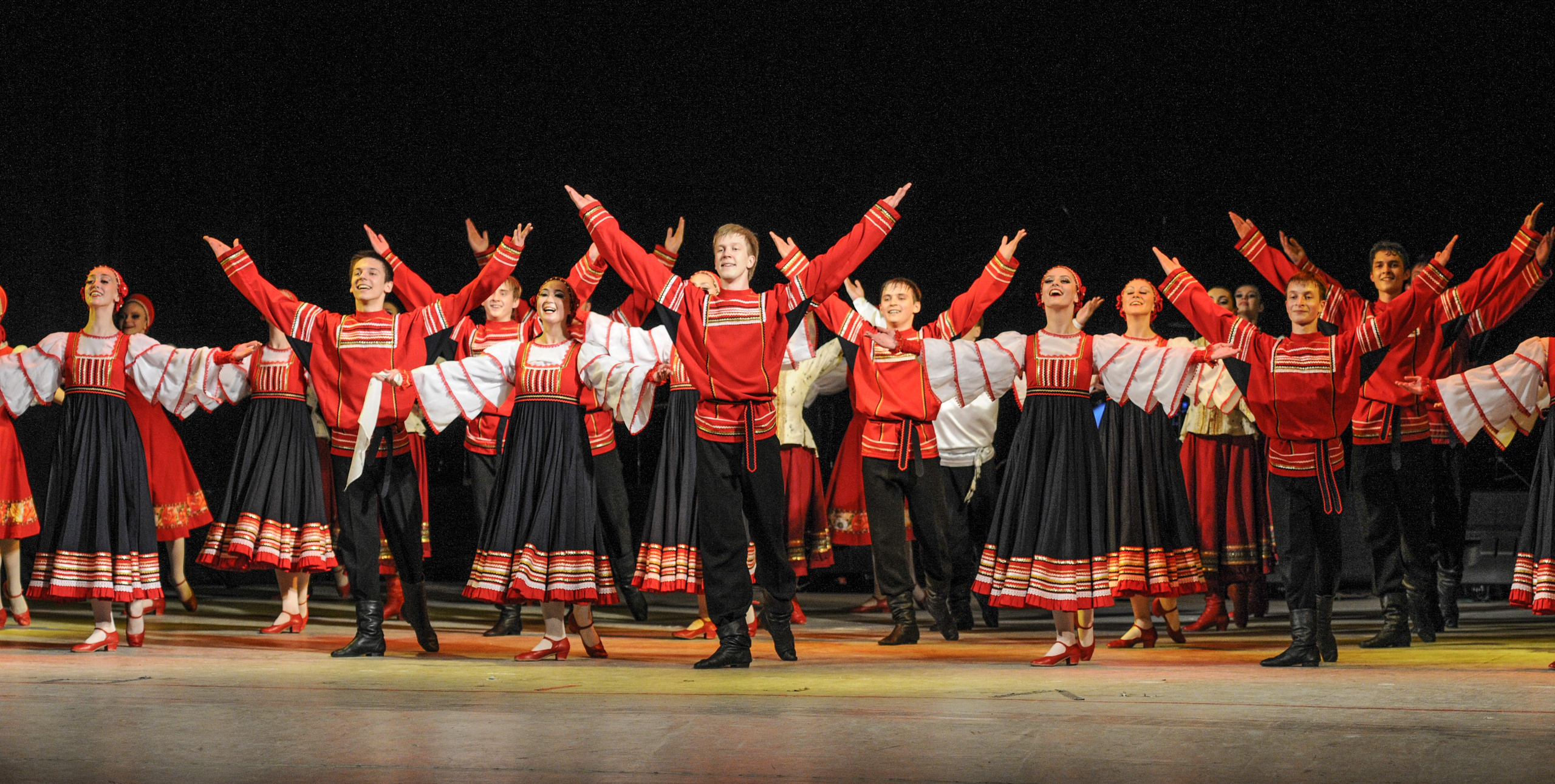 Concert of the folk group “Sunny Rainbow” in Russia. Люба Тернавская. Фотограф Иерусалим. Фотограф Израиль