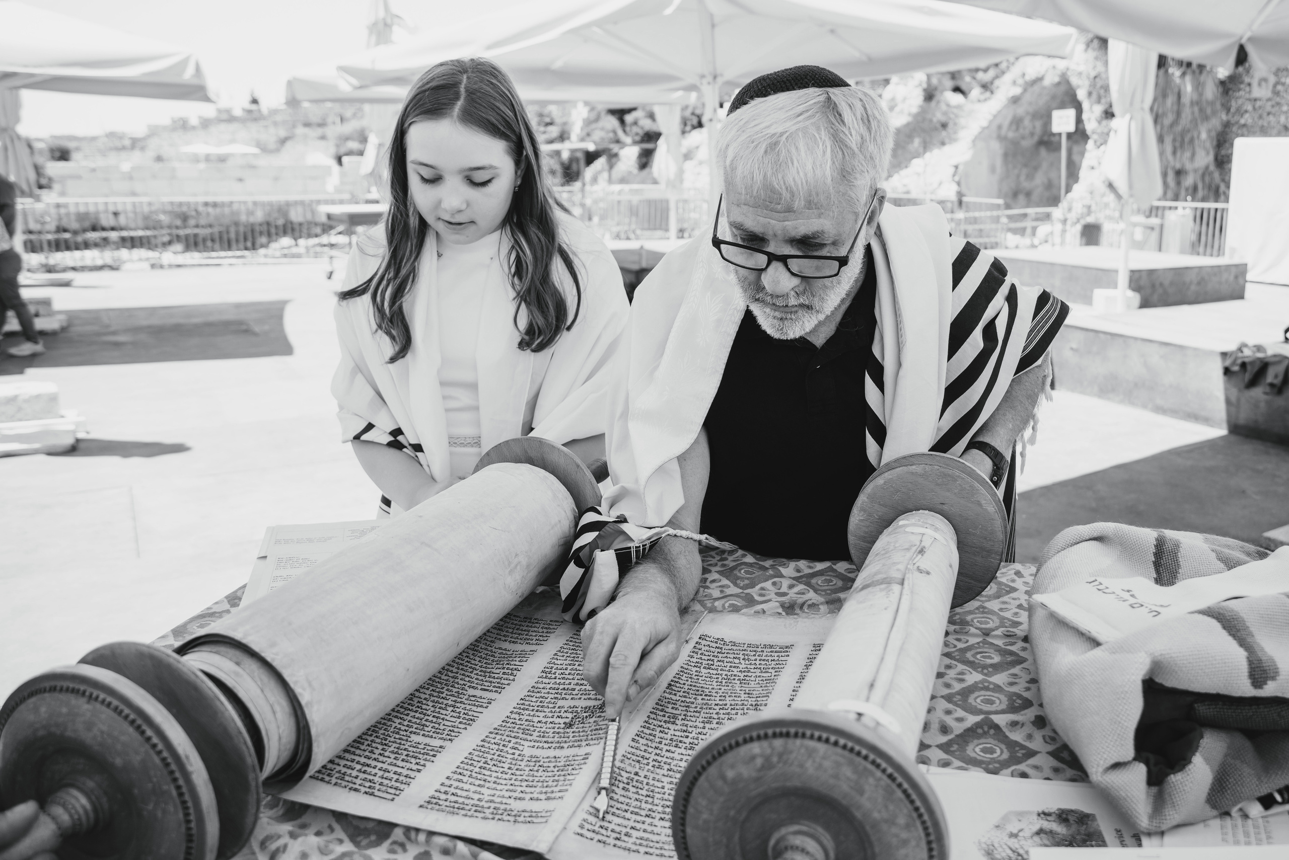 Bat Mizva Western Wall. Photographer in Israel Luba Ternavskaya