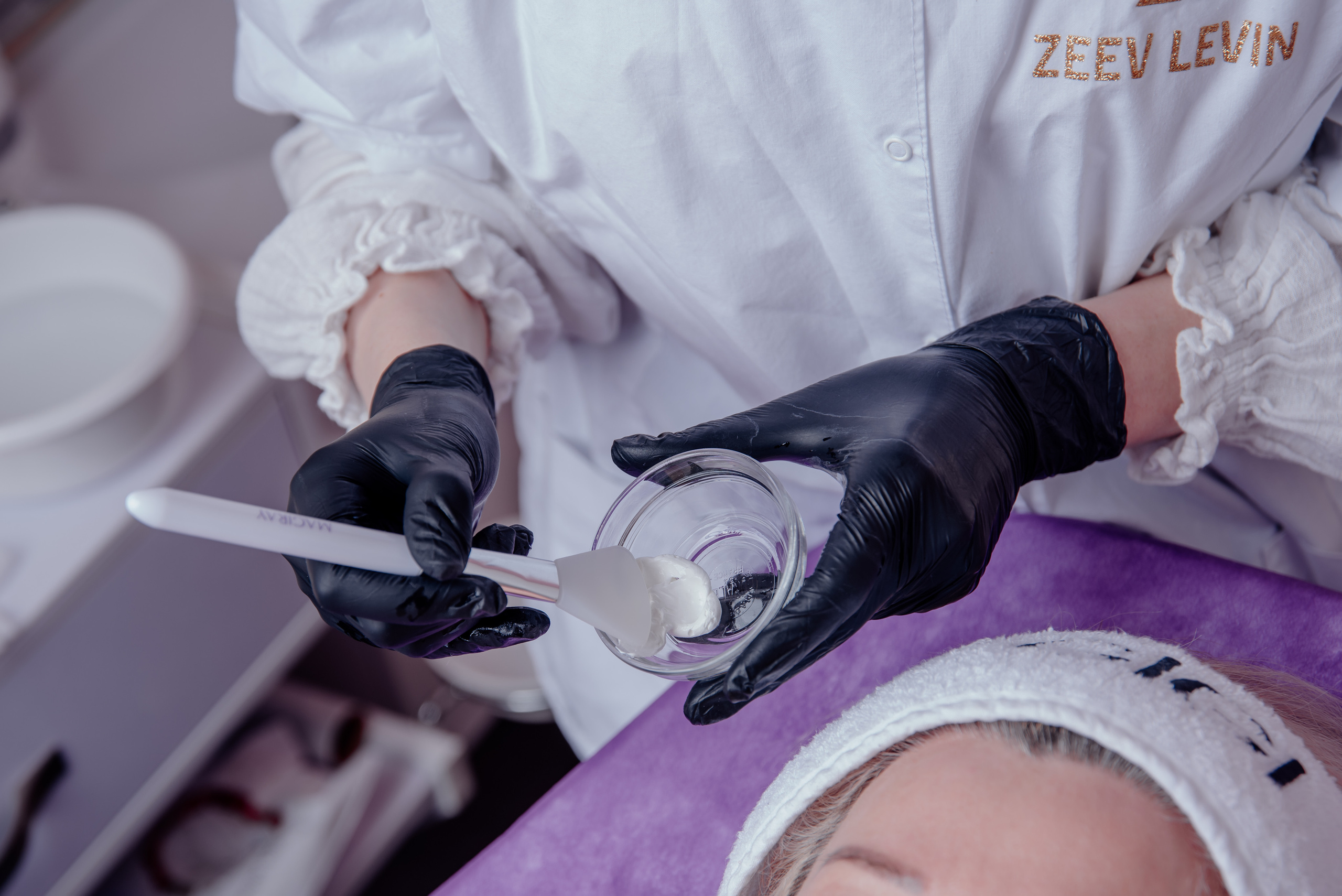 For Beauty Salon Zeev Levin http://www.zeevlevin.com/