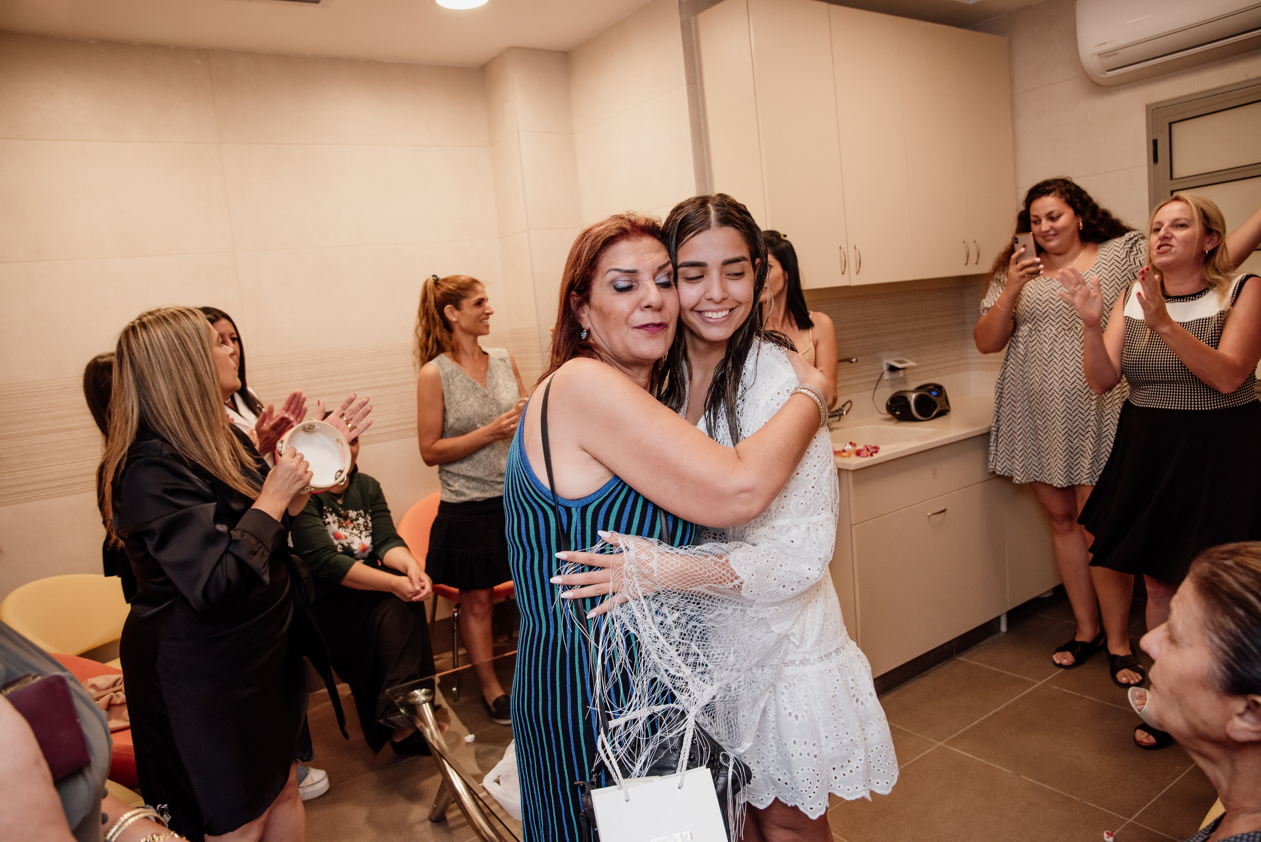 הפרשת חלה. צלמת ירושלים תל אביב ישראל