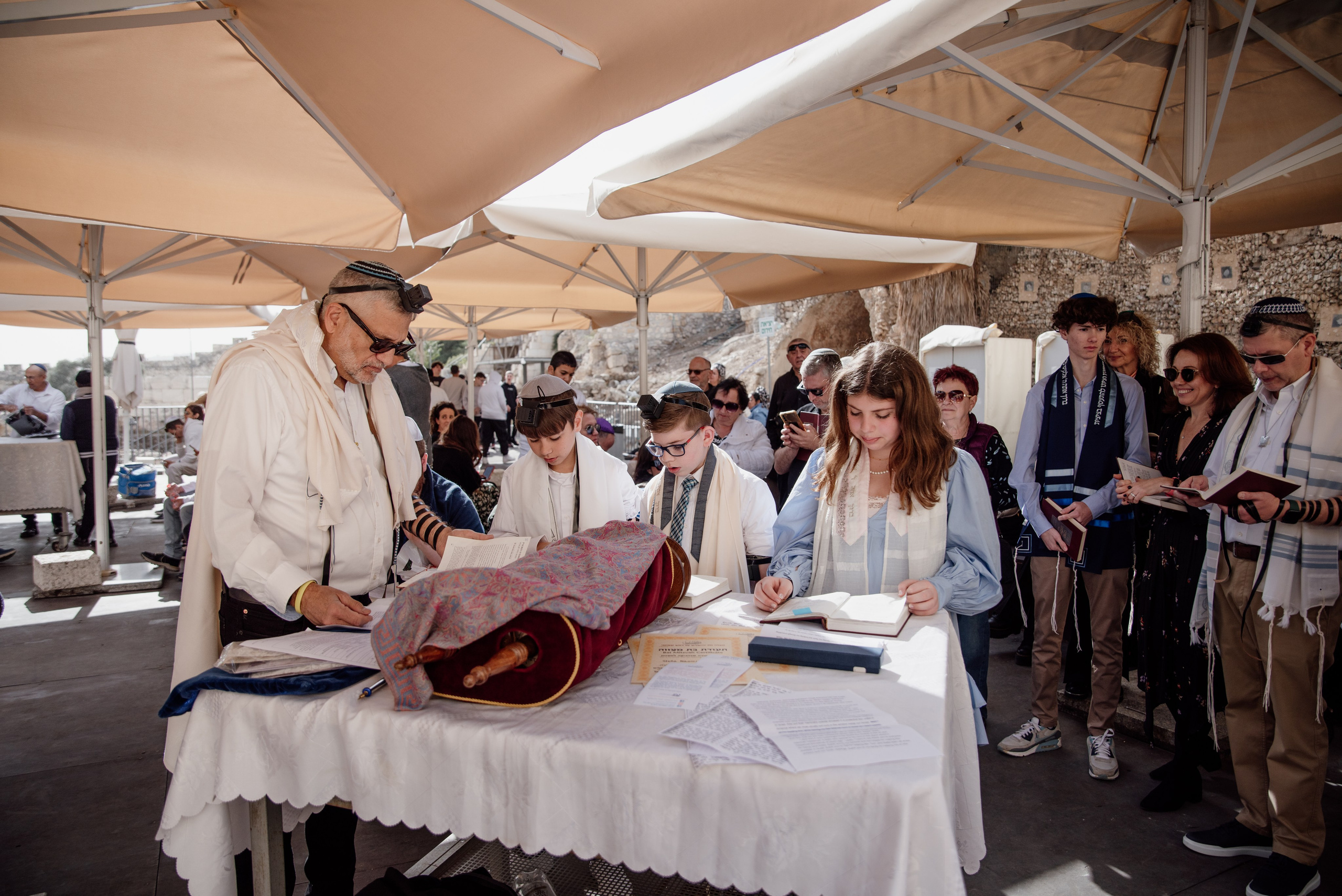 Bat Mizva Western Wall. Photographer in Israel Luba Ternavskaya