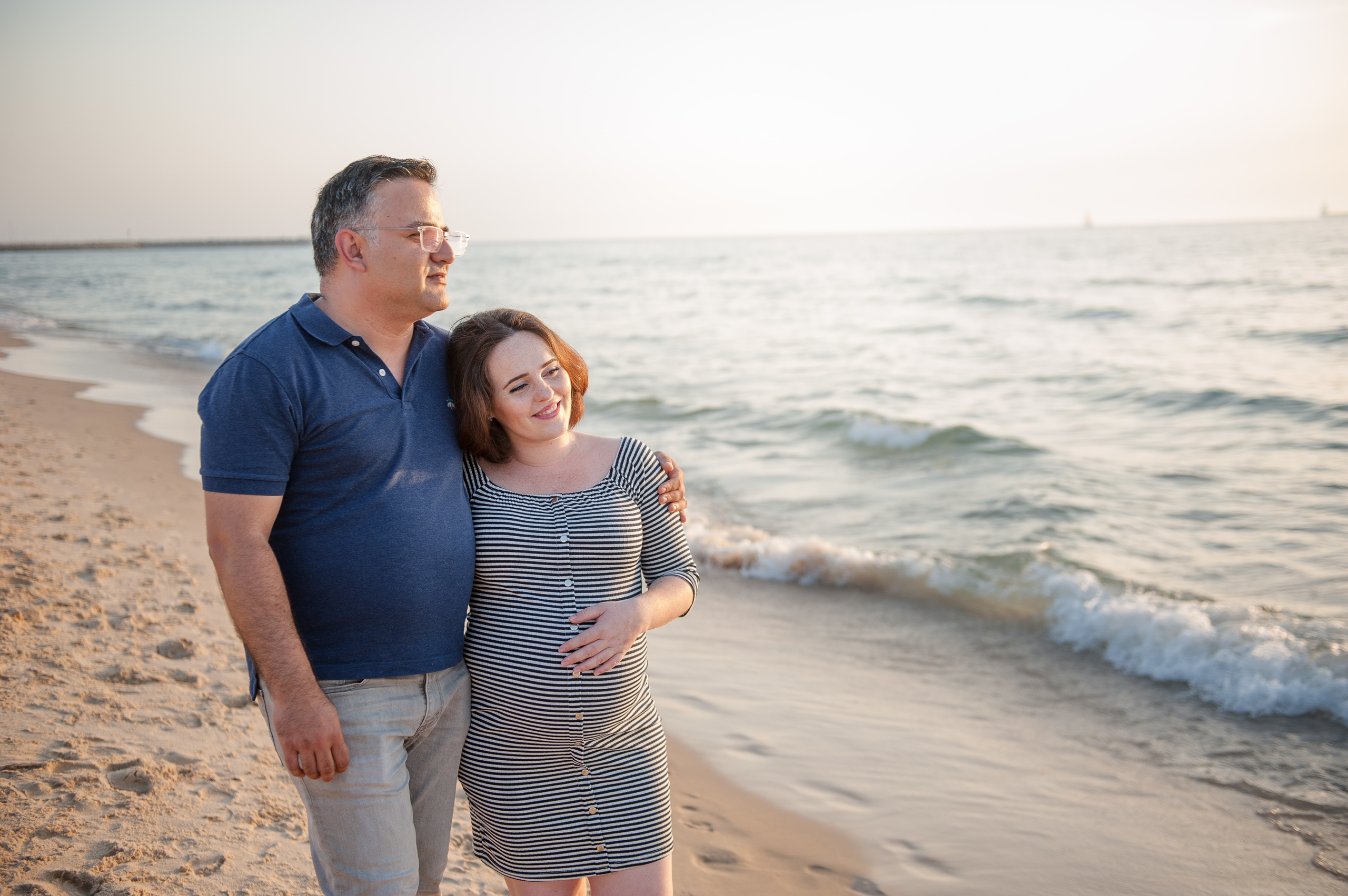 Outdoor maternity photoshoot. Photographer in Israel Luba Ternavskaya