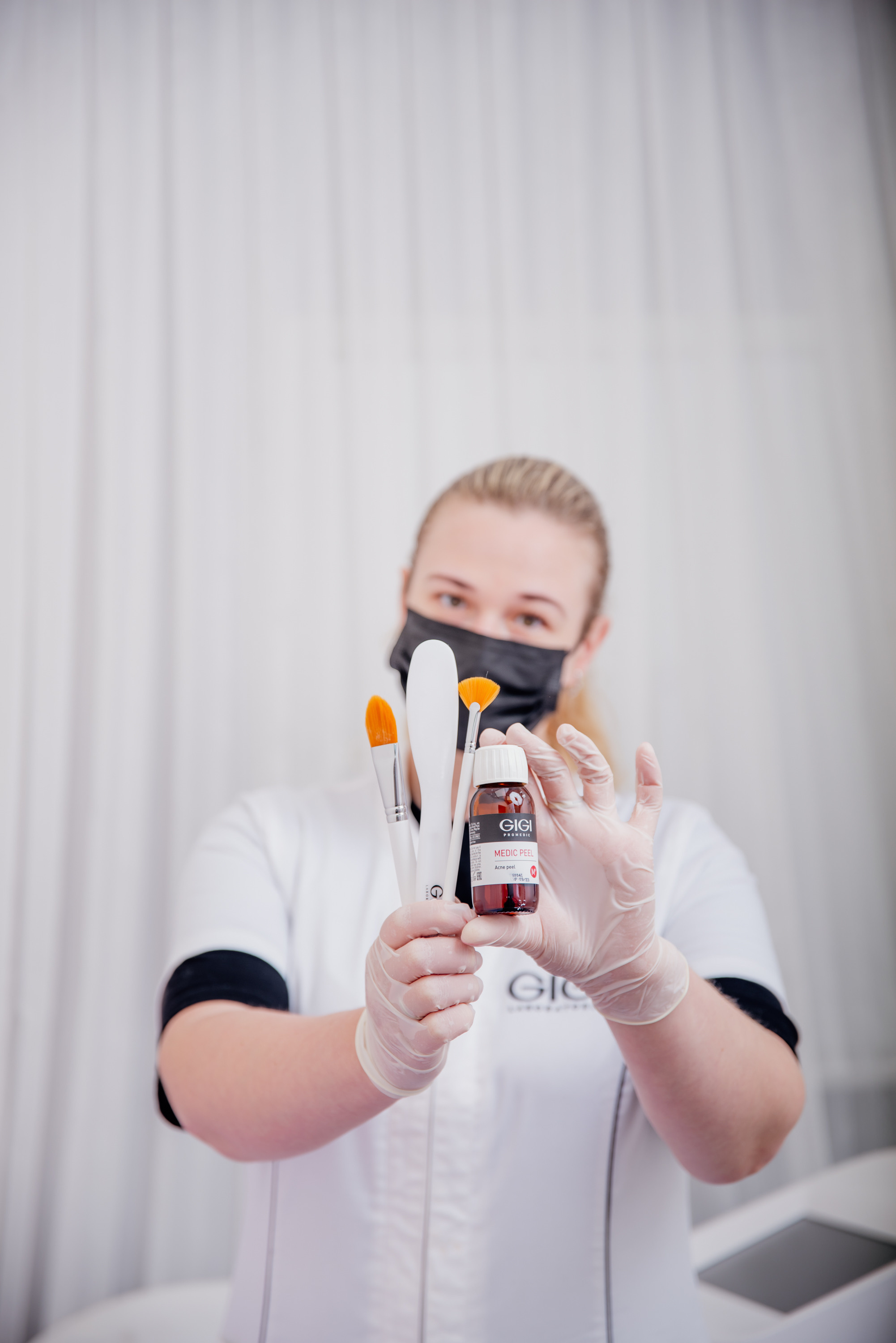 Shooting for the depilation master. Photographer in Israel Luba Ternavskaya