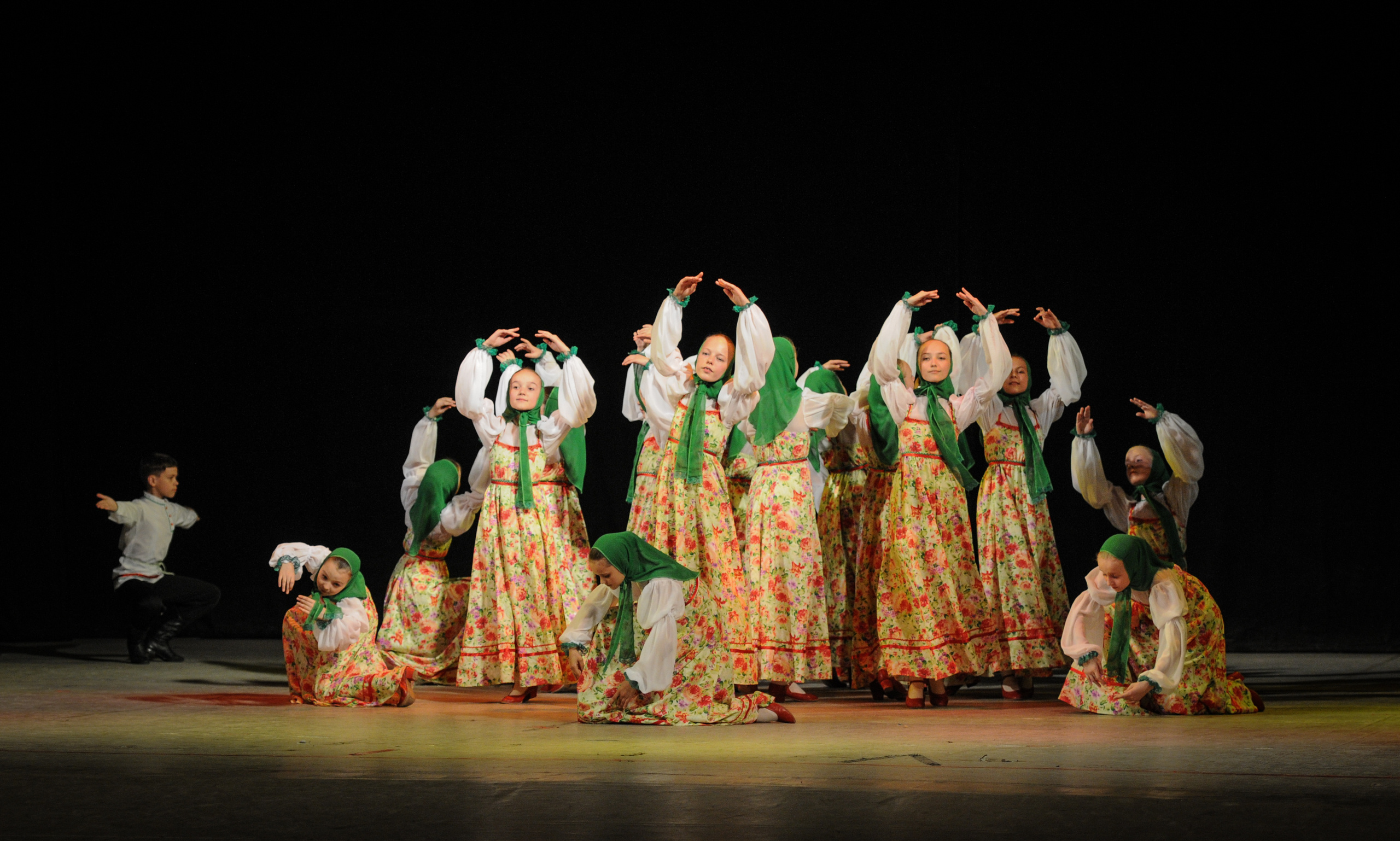 Concert of the folk group “Sunny Rainbow” in Russia. Люба Тернавская. Фотограф Иерусалим. Фотограф Израиль