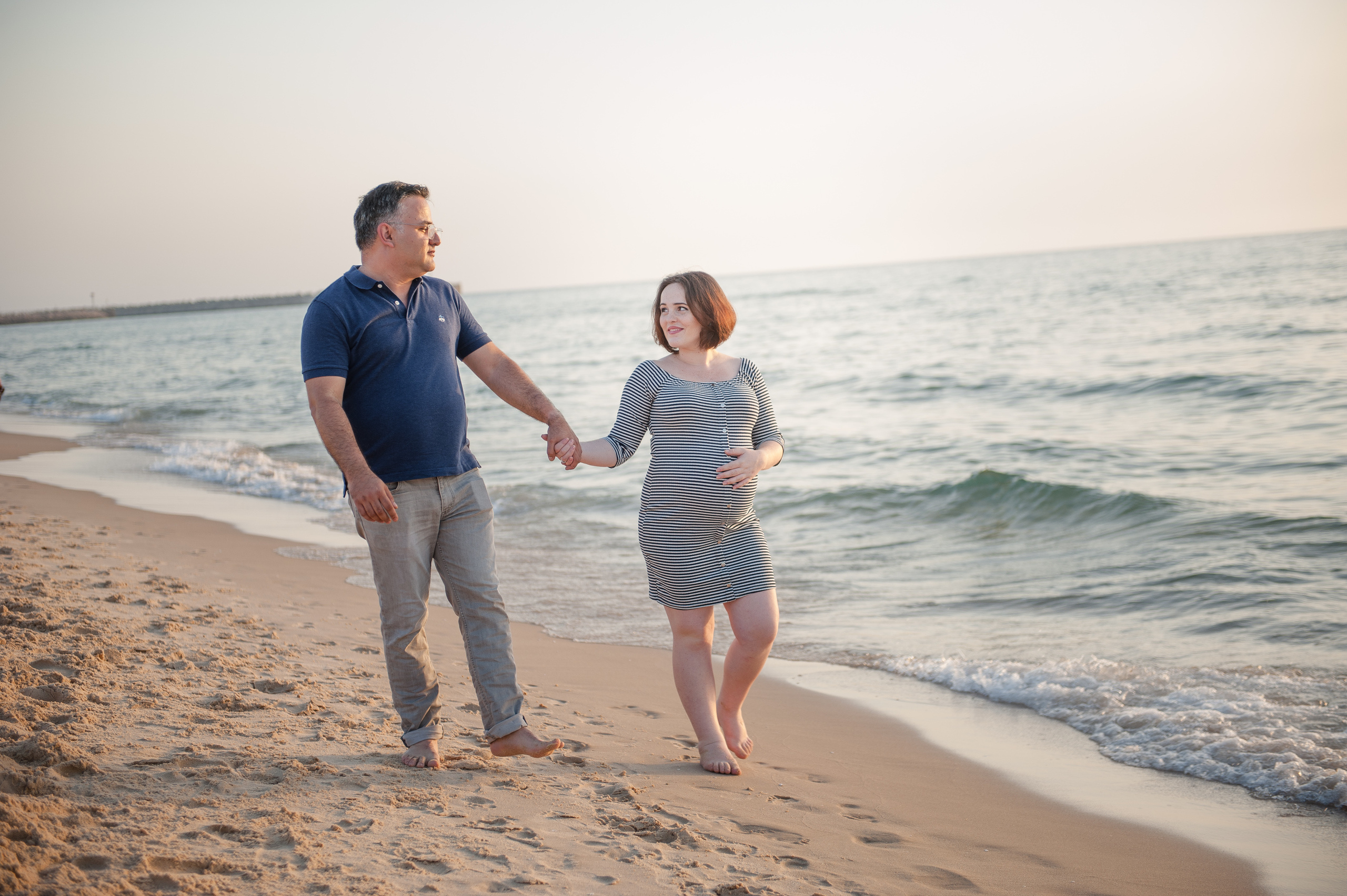 Outdoor maternity photoshoot. Photographer in Israel Luba Ternavskaya