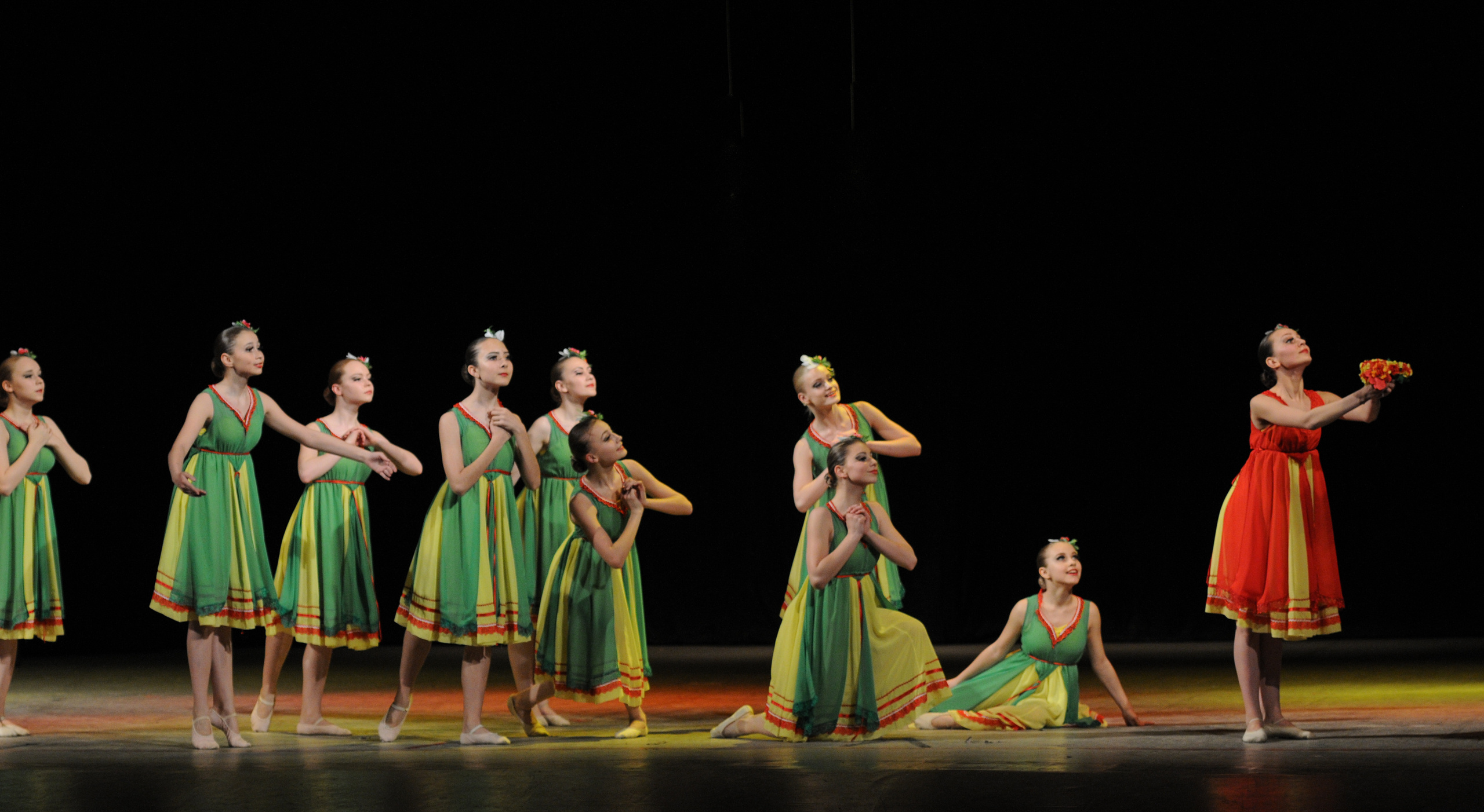 Concert of the folk group “Sunny Rainbow” in Russia. Люба Тернавская. Фотограф Иерусалим. Фотограф Израиль