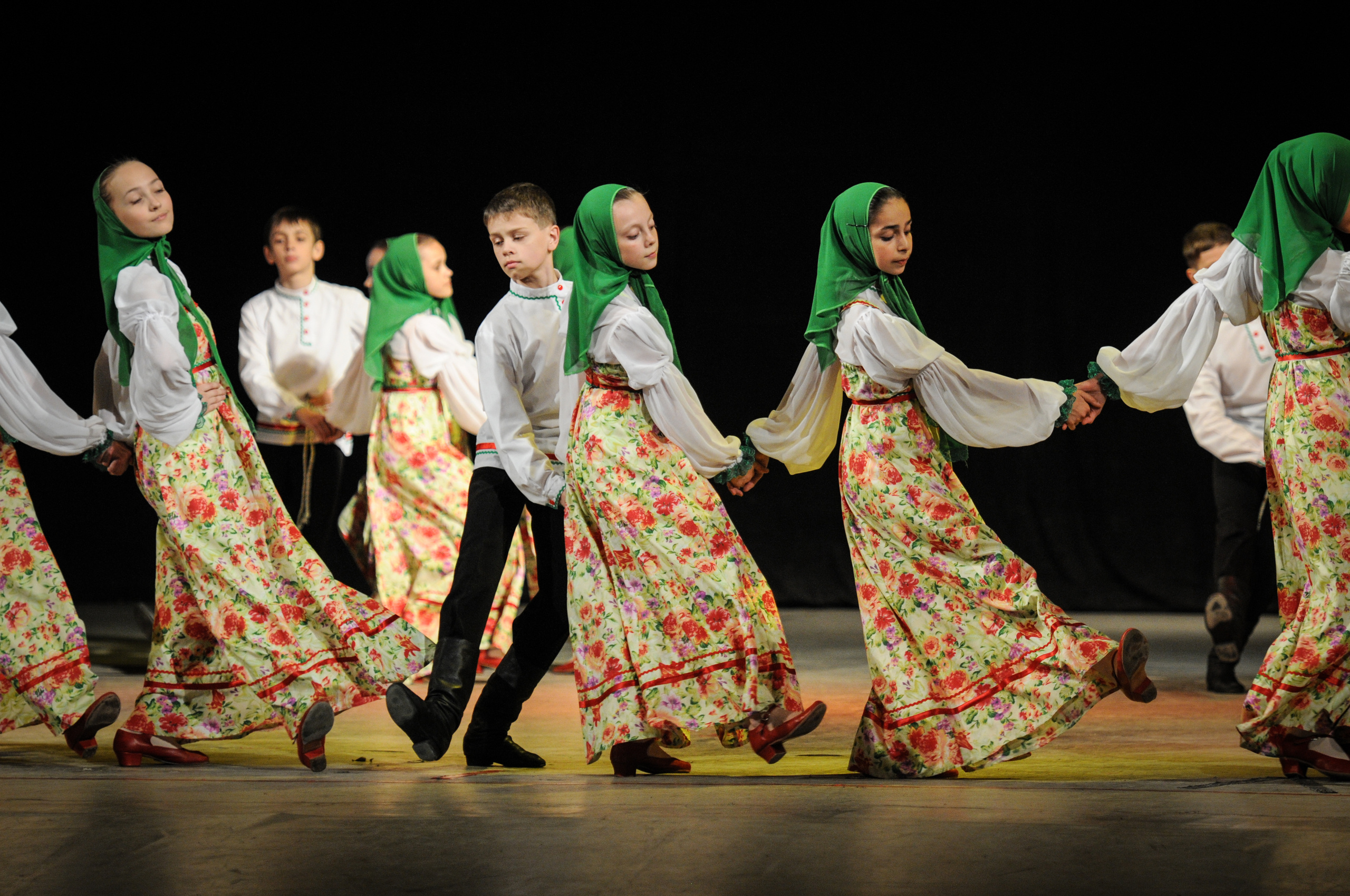Concert of the folk group “Sunny Rainbow” in Russia. Люба Тернавская. Фотограф Иерусалим. Фотограф Израиль