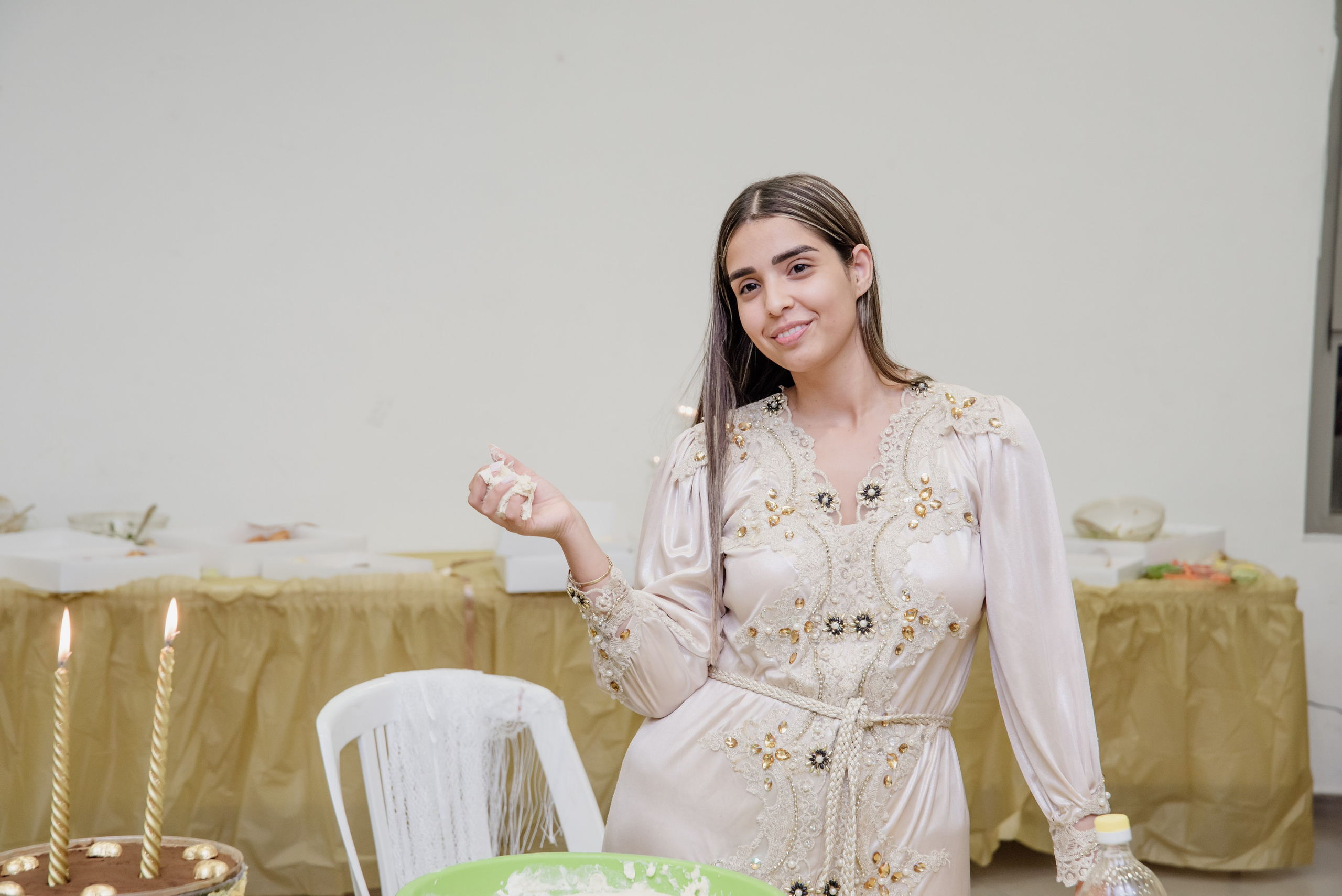 הפרשת חלה. צלמת ירושלים תל אביב ישראל