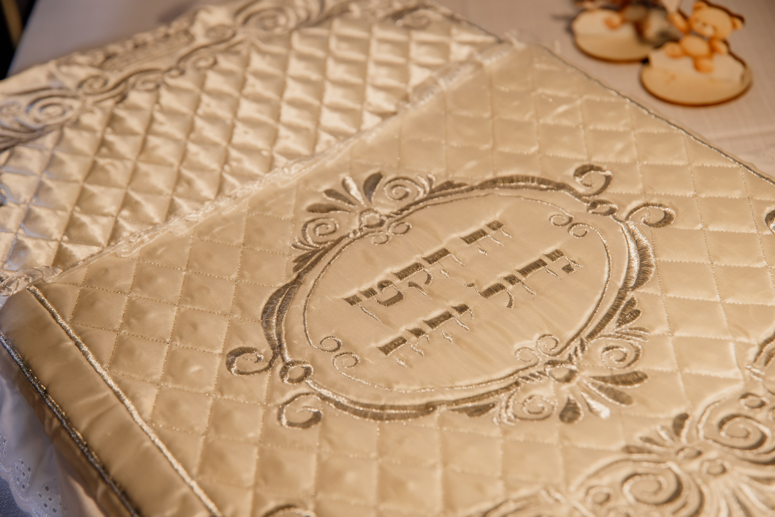 ברית מילה. צלמת ירושלים תל אביב ישראל