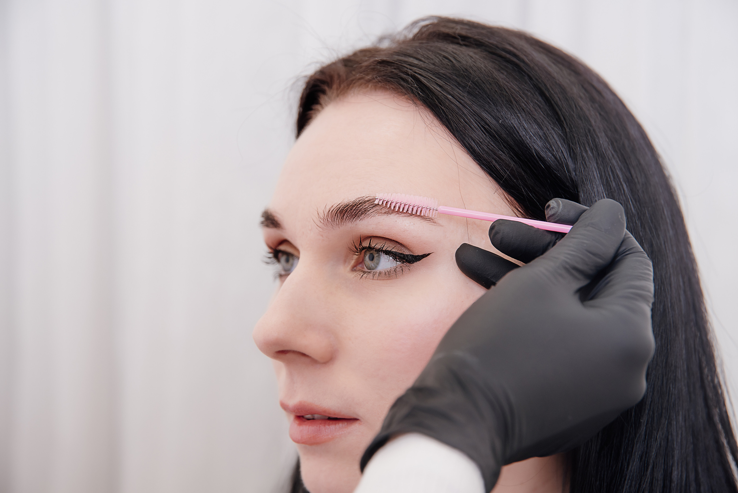 Shooting for the eyebrow master. Photographer in Israel Luba Ternavskaya