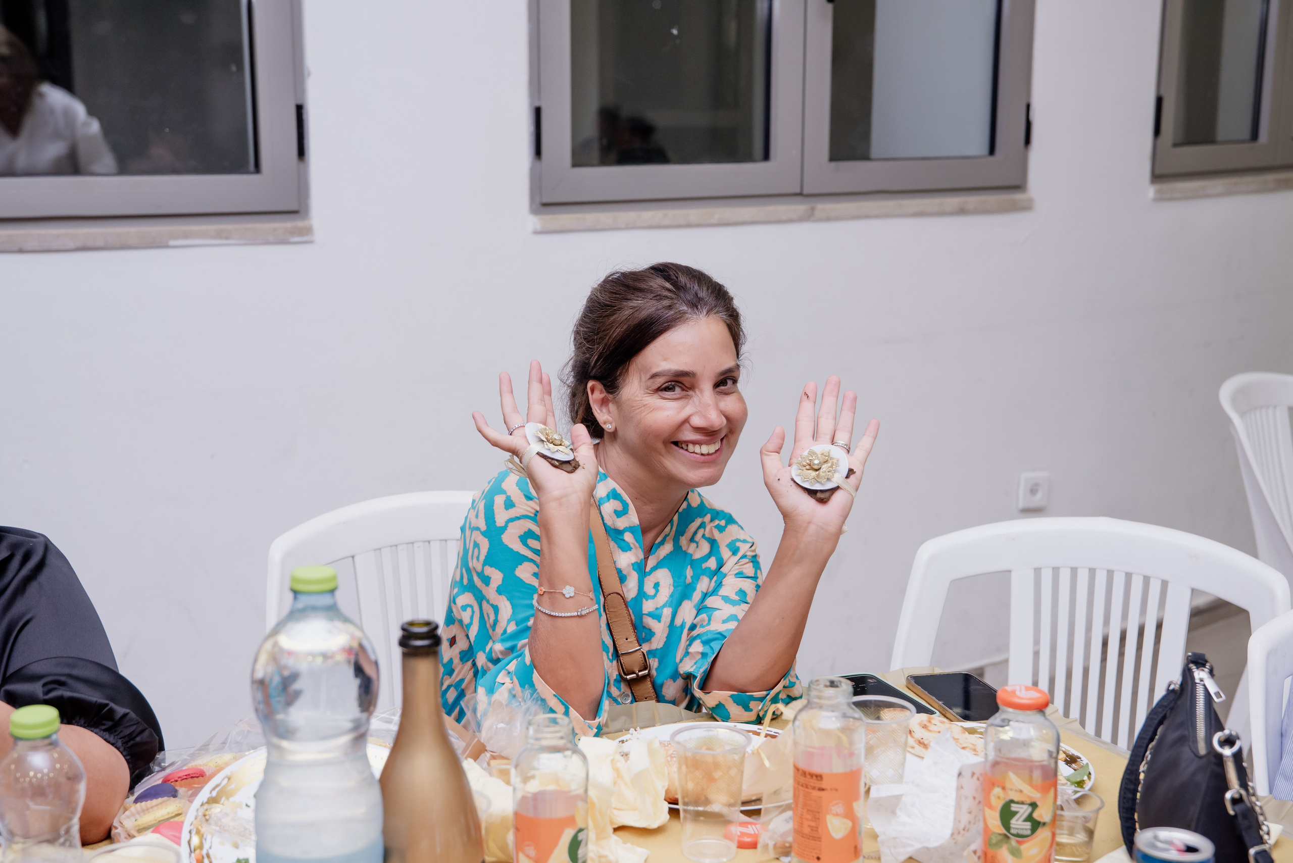 הפרשת חלה. צלמת ירושלים תל אביב ישראל