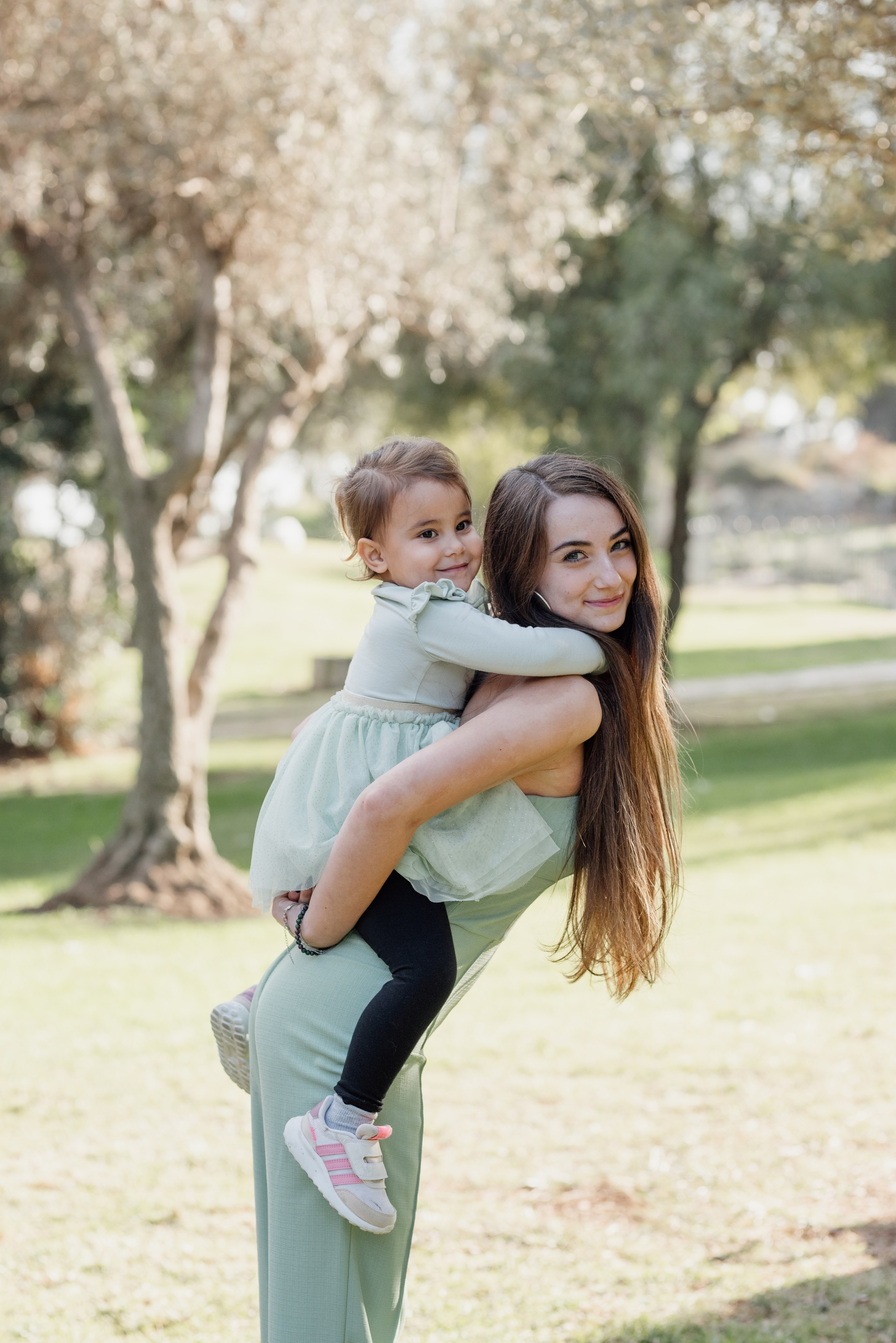 Family photo shoot. Photographer in Israel Luba Ternavskaya