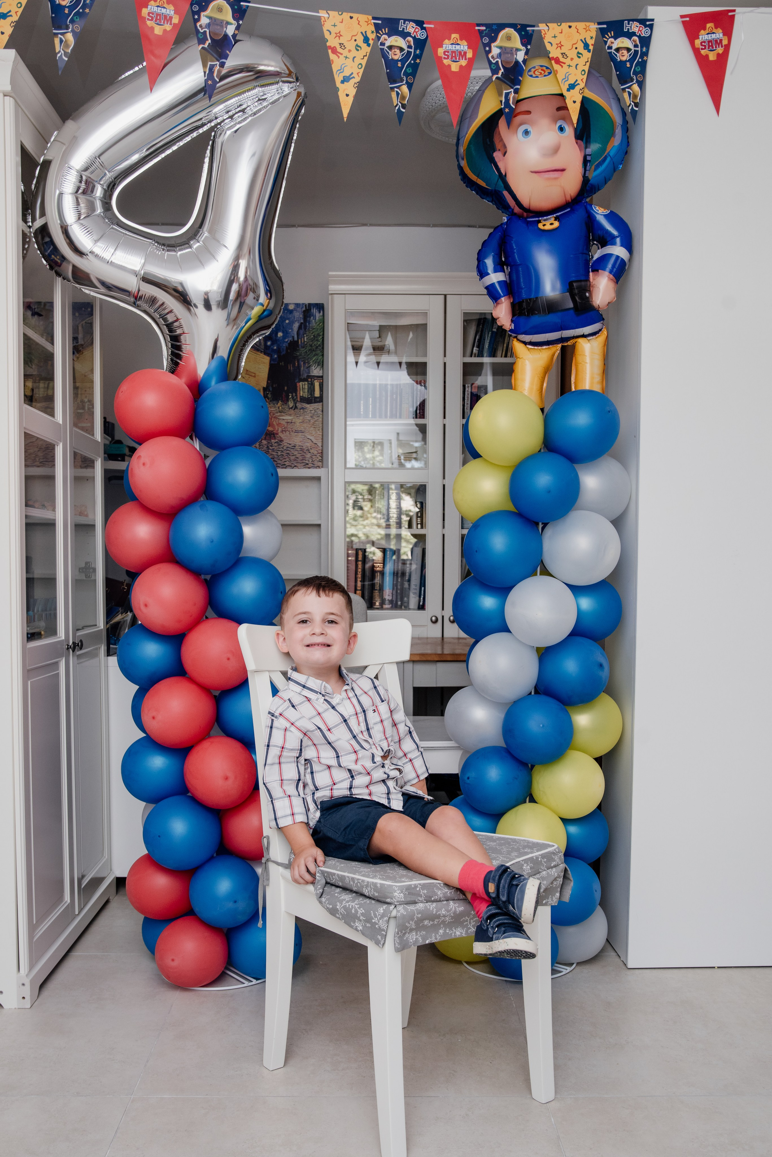 Moshe’s birth day 4 years. Photographer in Israel Luba Ternavskaya