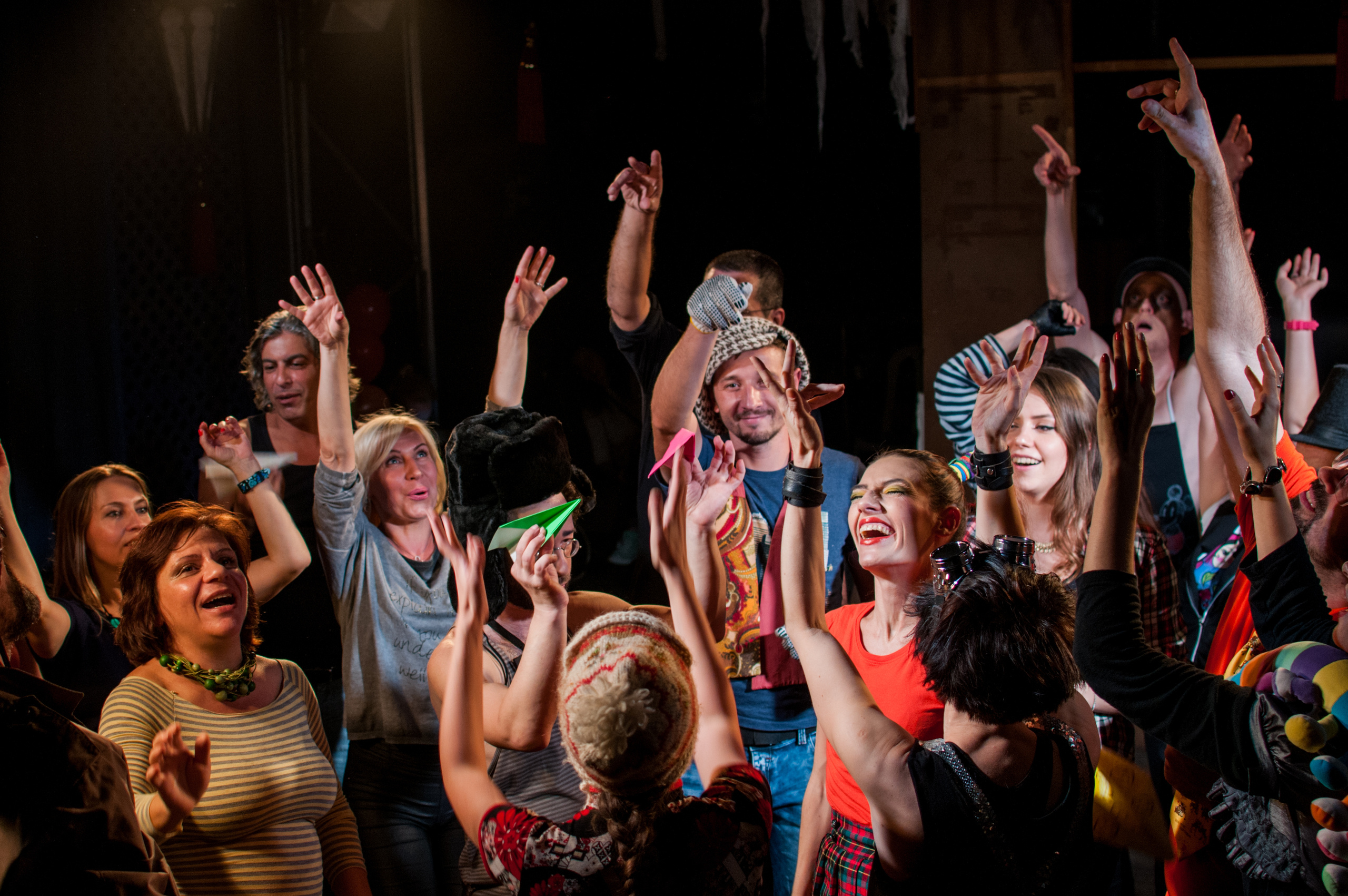 Backstage from the filming of the video clip of the Pavel Dementiev Theater. צלמת ירושלים תל אביב ישראל