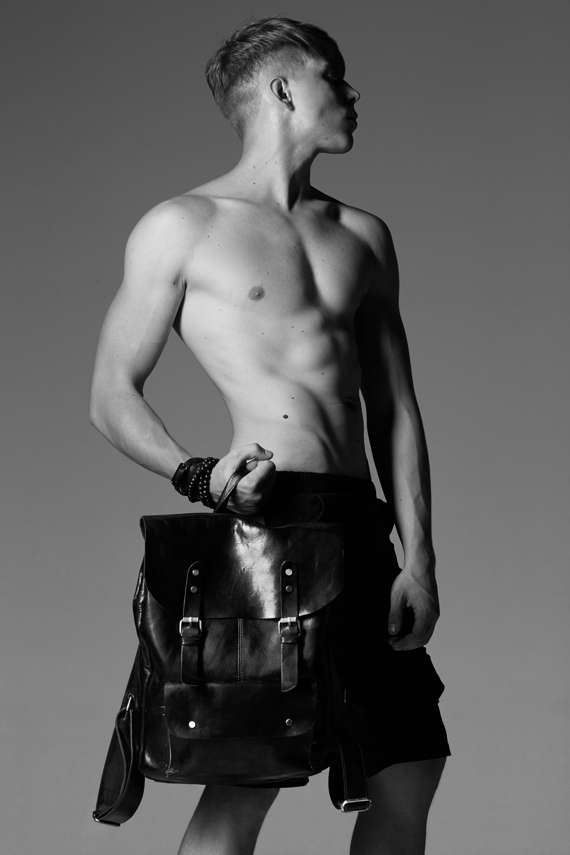 Игорь. Рекламный и портретный фотограф в Украине. Андрей Дерич