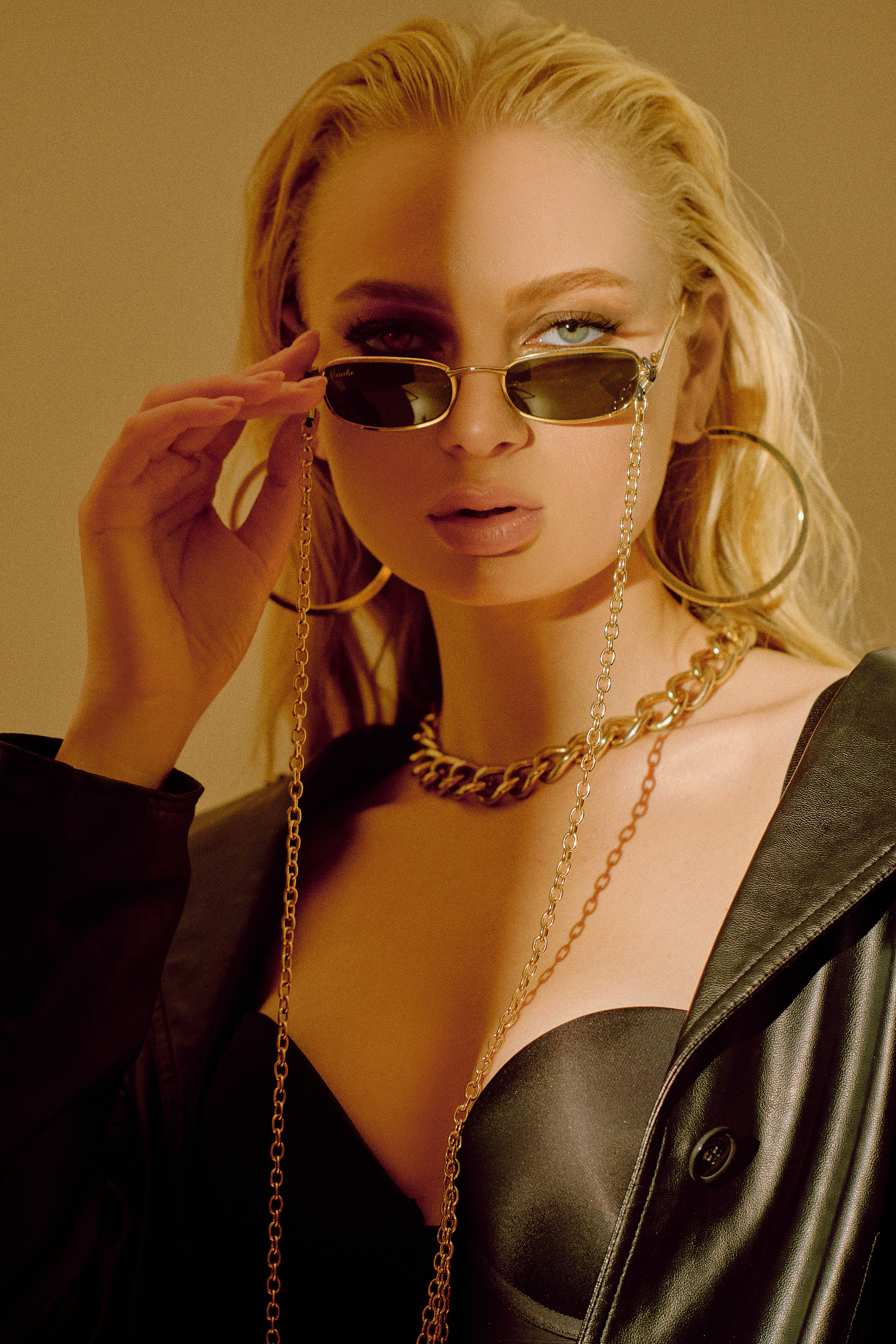 Саша. Рекламный и портретный фотограф в Украине. Андрей Дерич