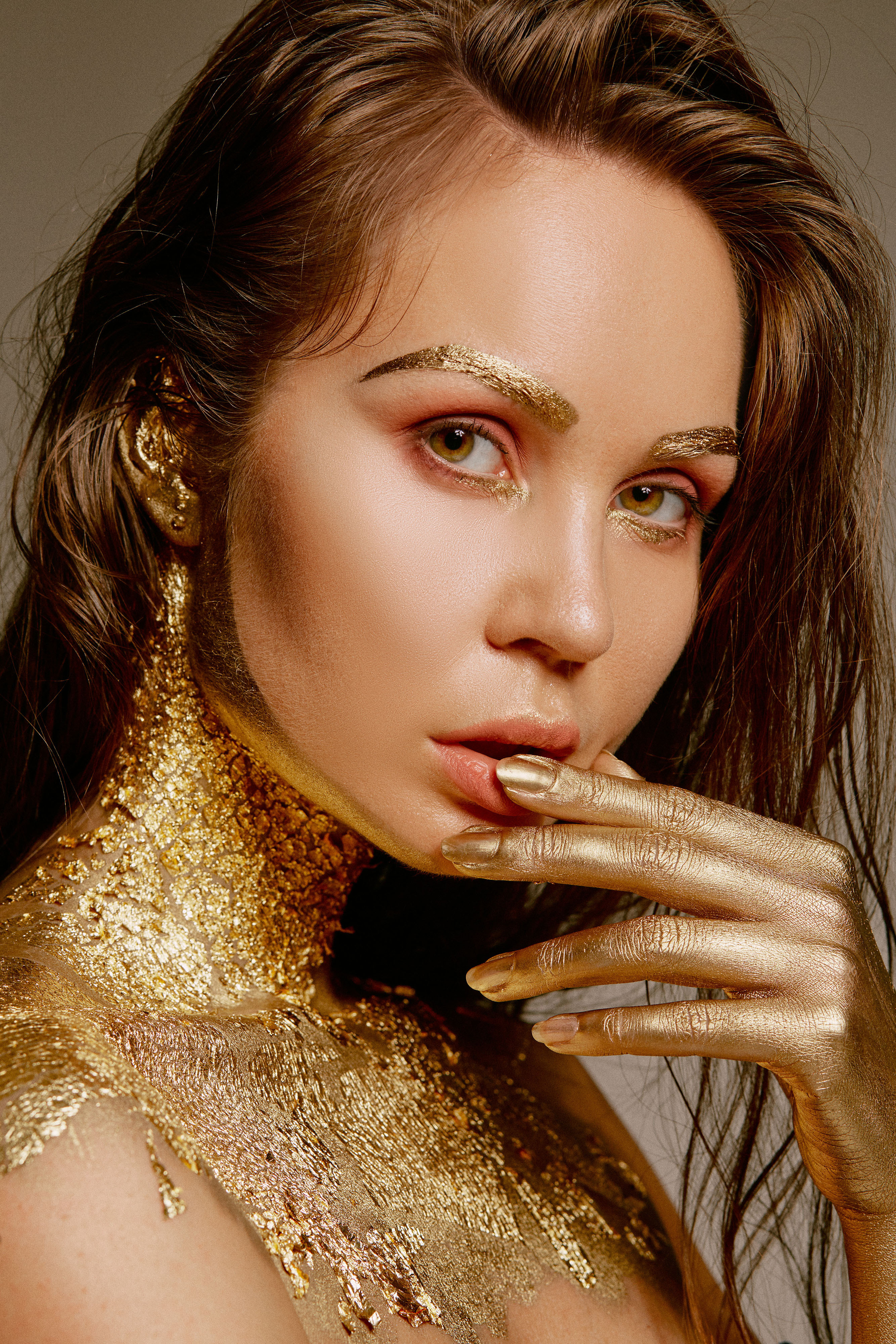 Gold. Рекламный и портретный фотограф в Украине. Андрей Дерич