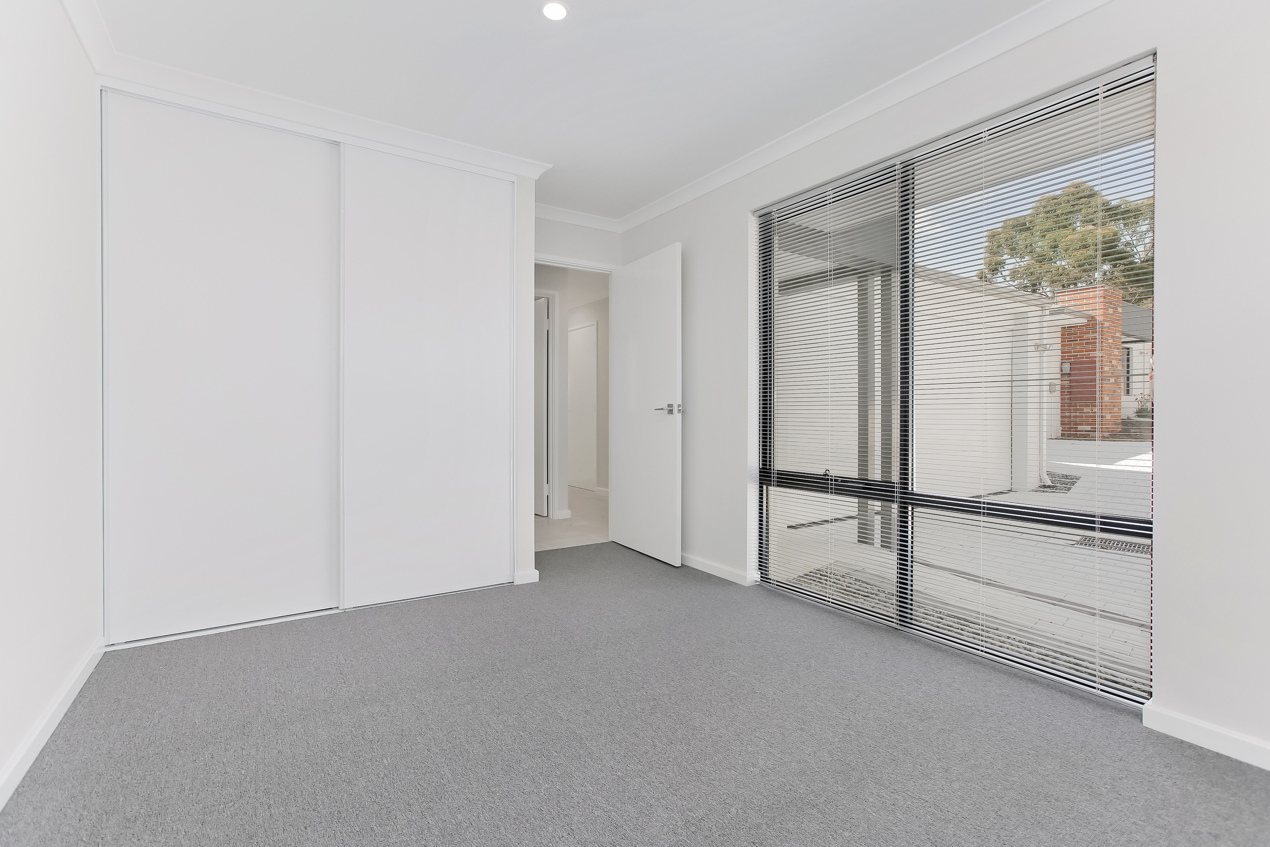 Basic. Realestate Editor