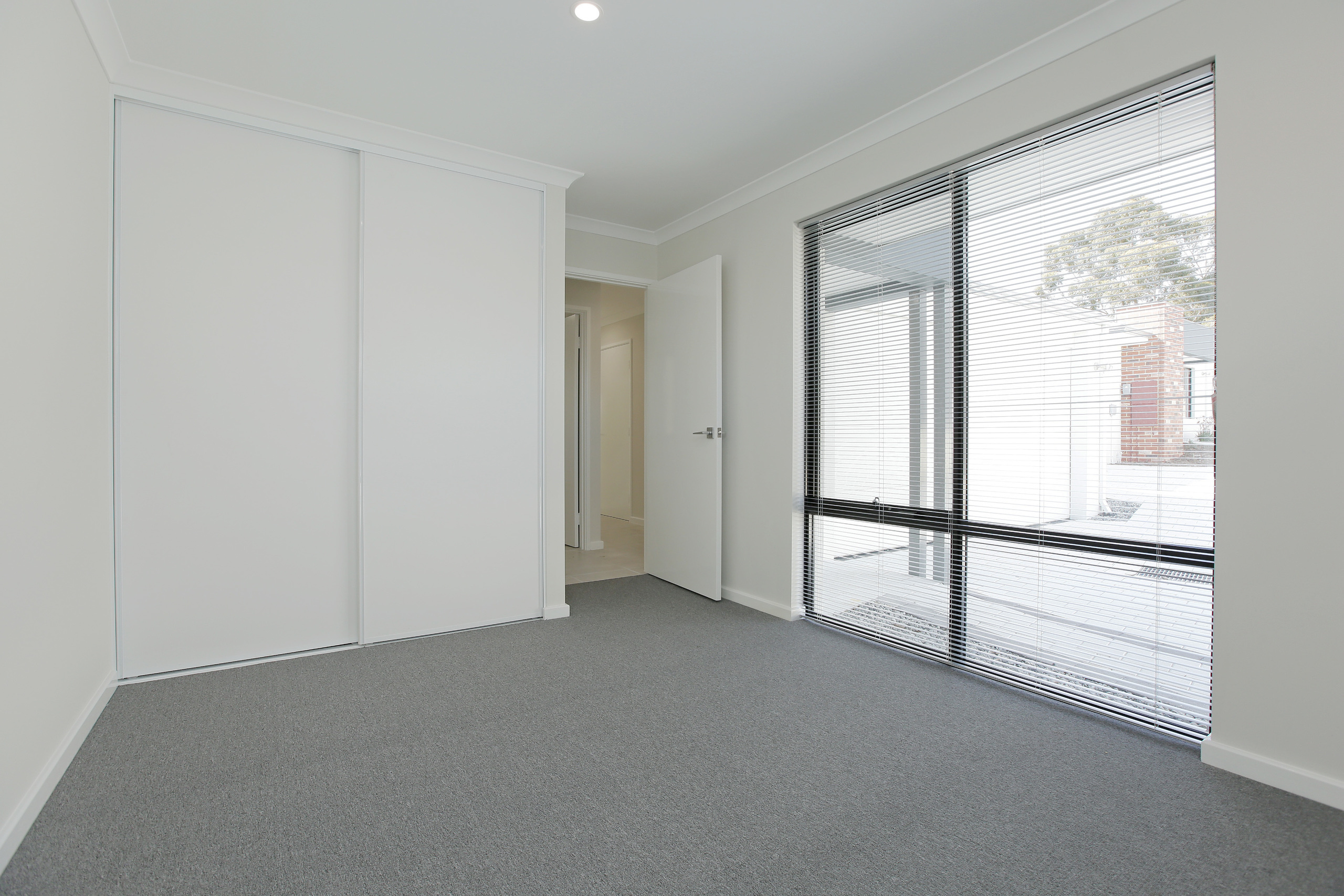 Basic. Realestate Editor