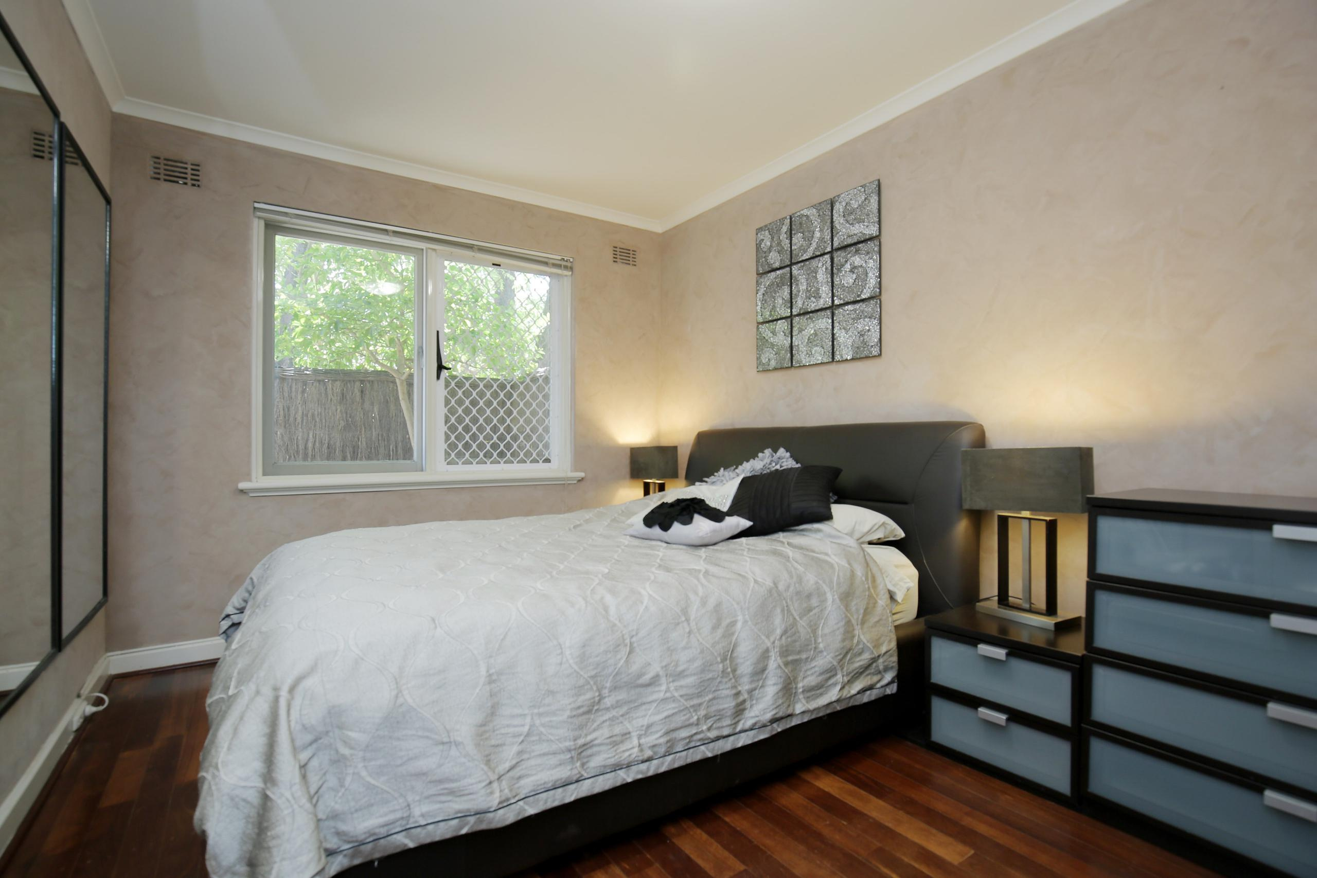 Basic. Realestate Editor