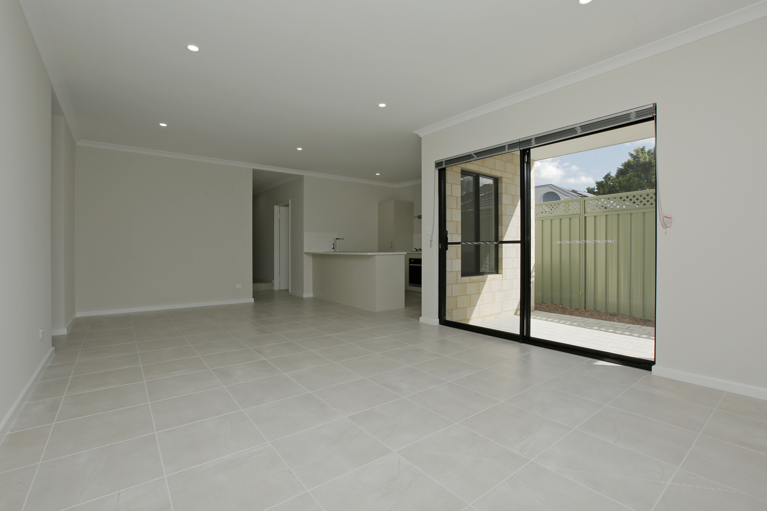 Basic. Realestate Editor