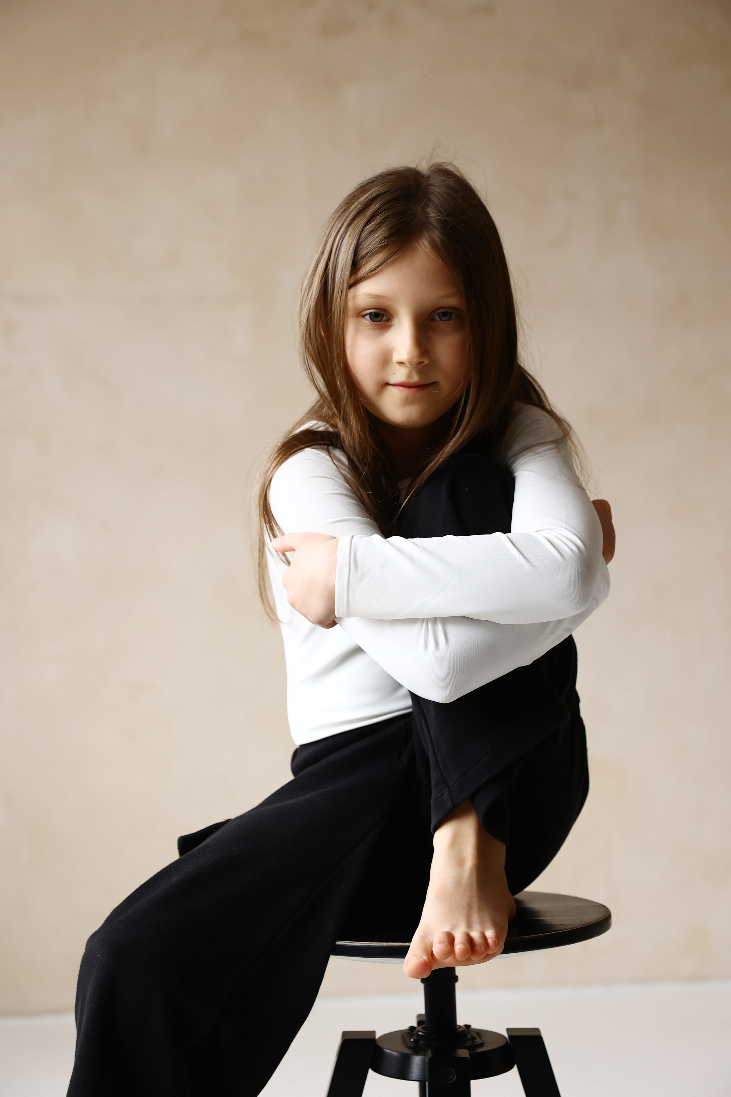 Влада і Крістіна. Головна