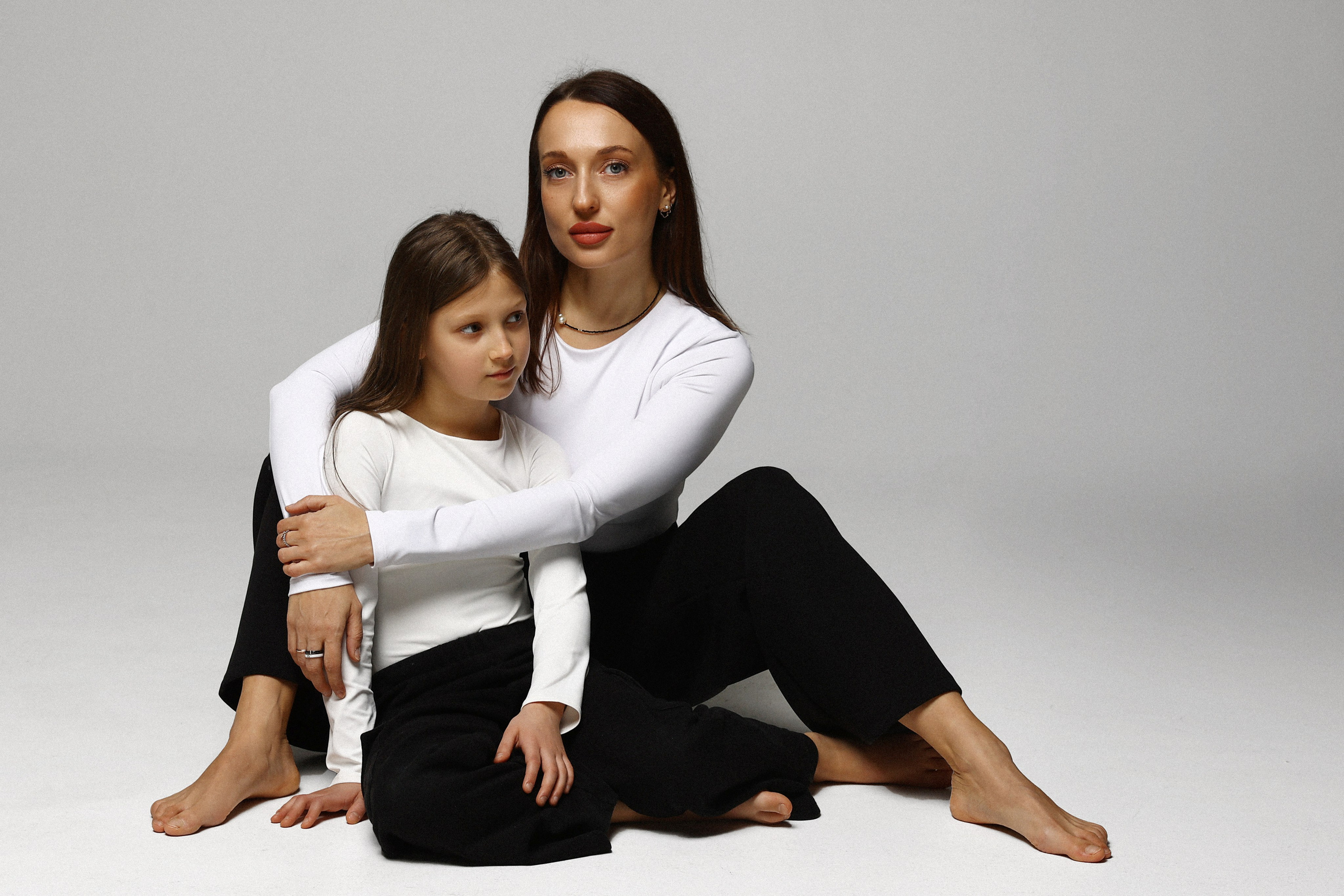 Влада і Крістіна. Головна