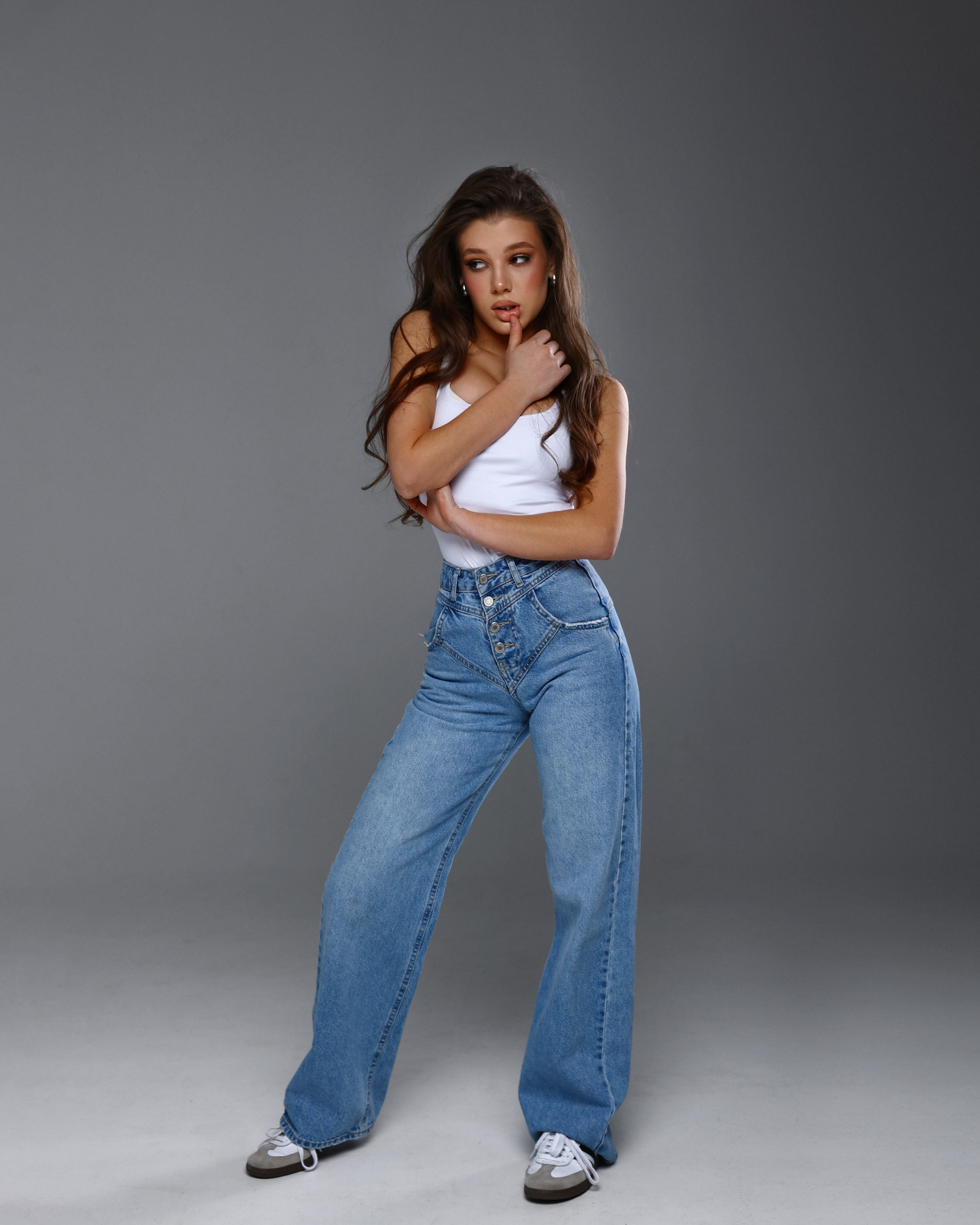 Віталіна. Головна